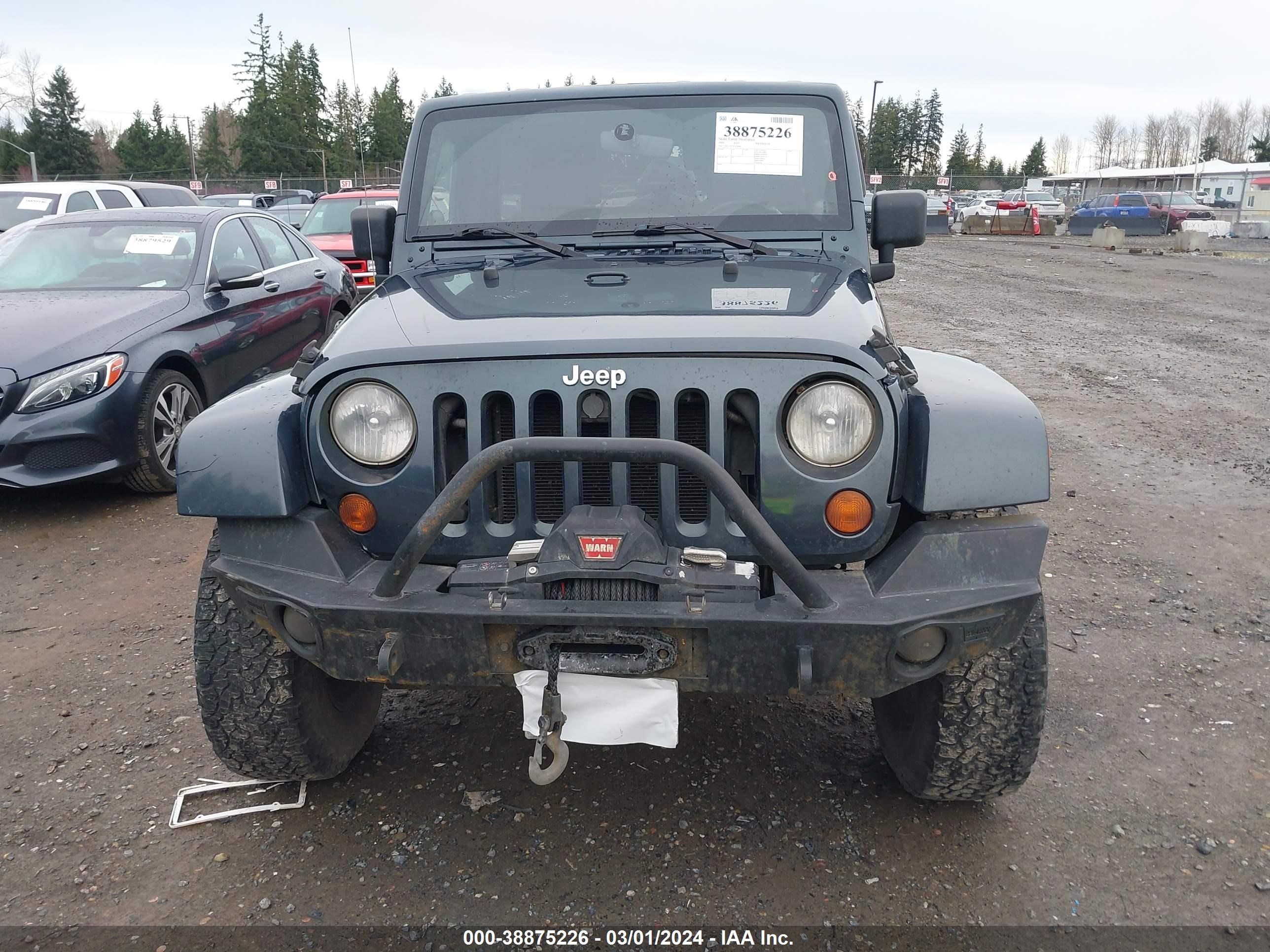 Photo 11 VIN: 1J4GA59128L620986 - JEEP WRANGLER 