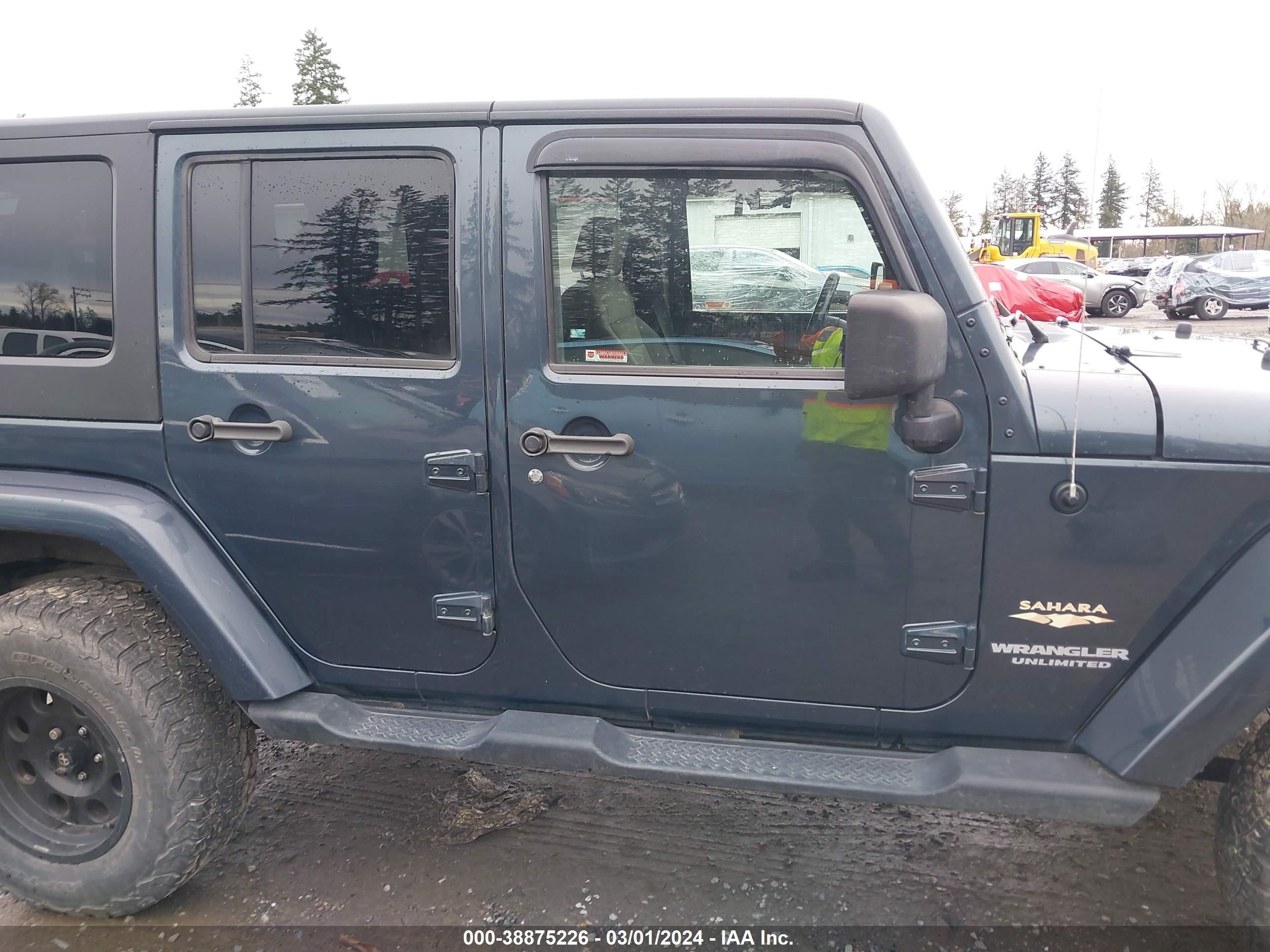 Photo 12 VIN: 1J4GA59128L620986 - JEEP WRANGLER 