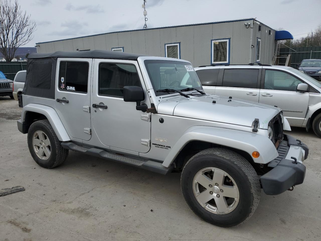 Photo 3 VIN: 1J4GA59128L627551 - JEEP WRANGLER 