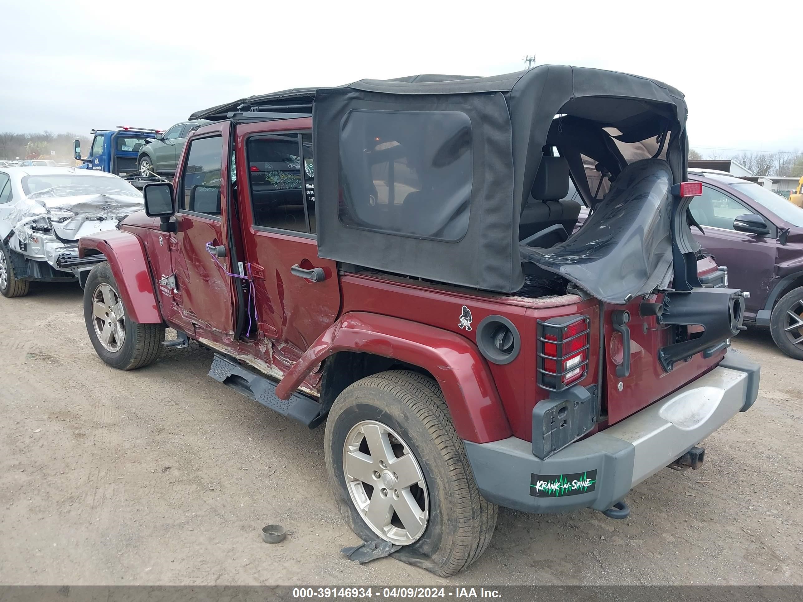 Photo 2 VIN: 1J4GA59139L752513 - JEEP WRANGLER 