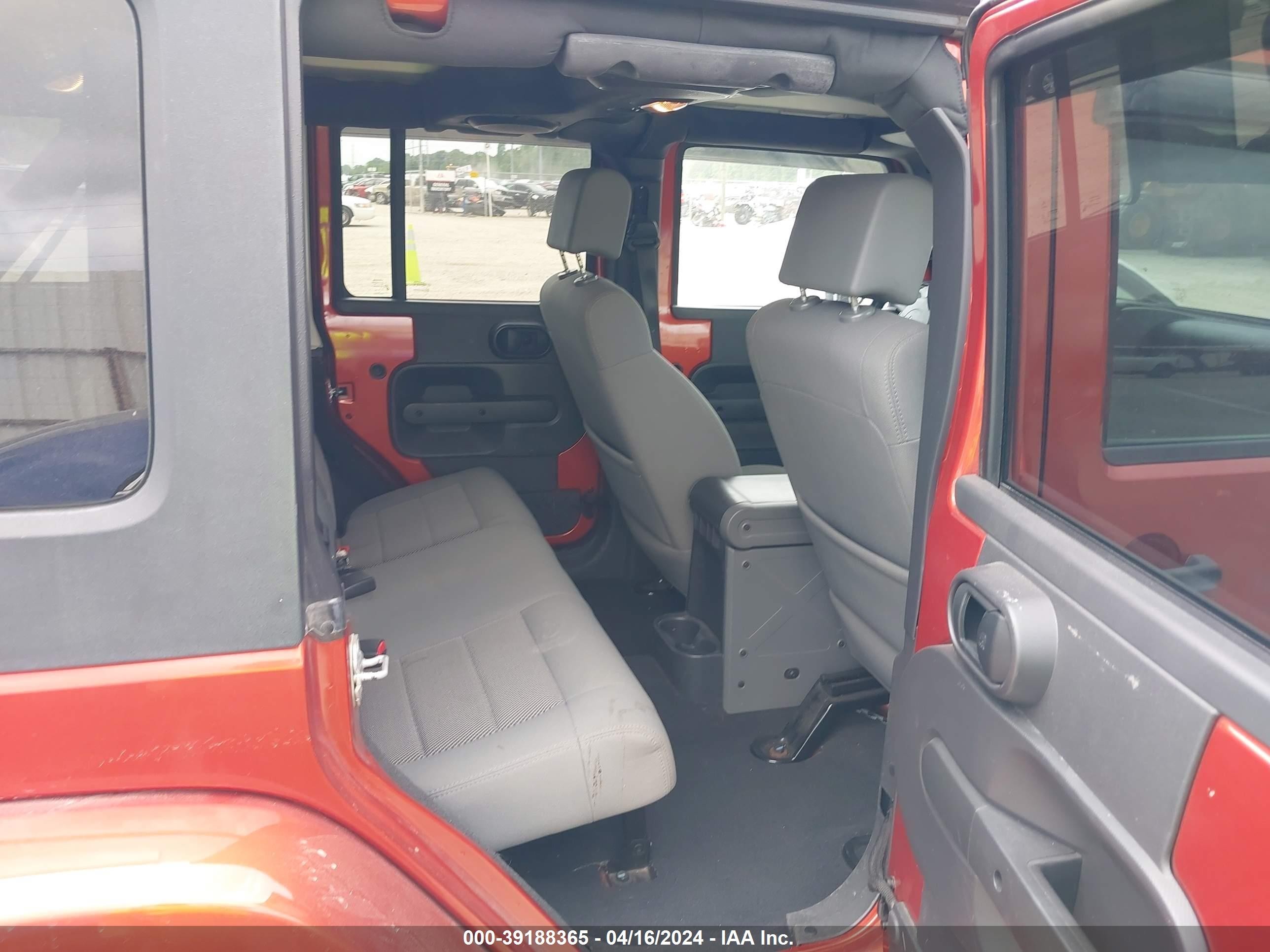 Photo 7 VIN: 1J4GA59139L754147 - JEEP WRANGLER 