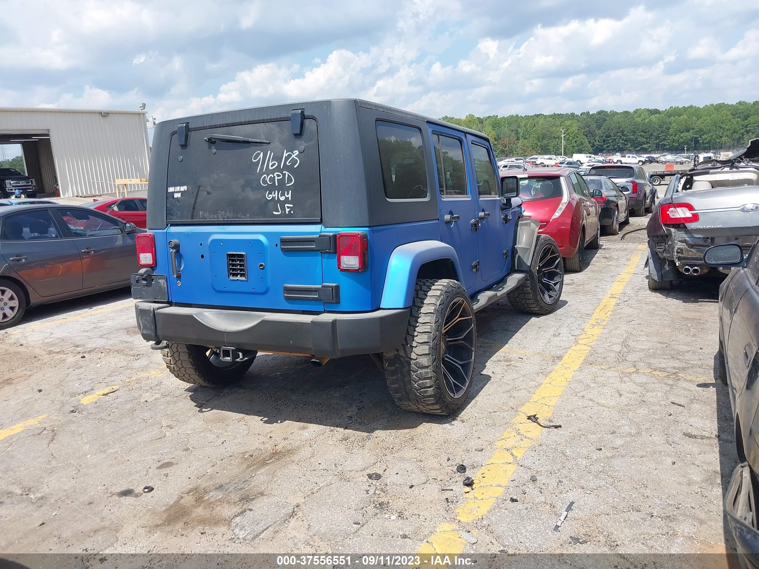 Photo 3 VIN: 1J4GA59139L756464 - JEEP WRANGLER 