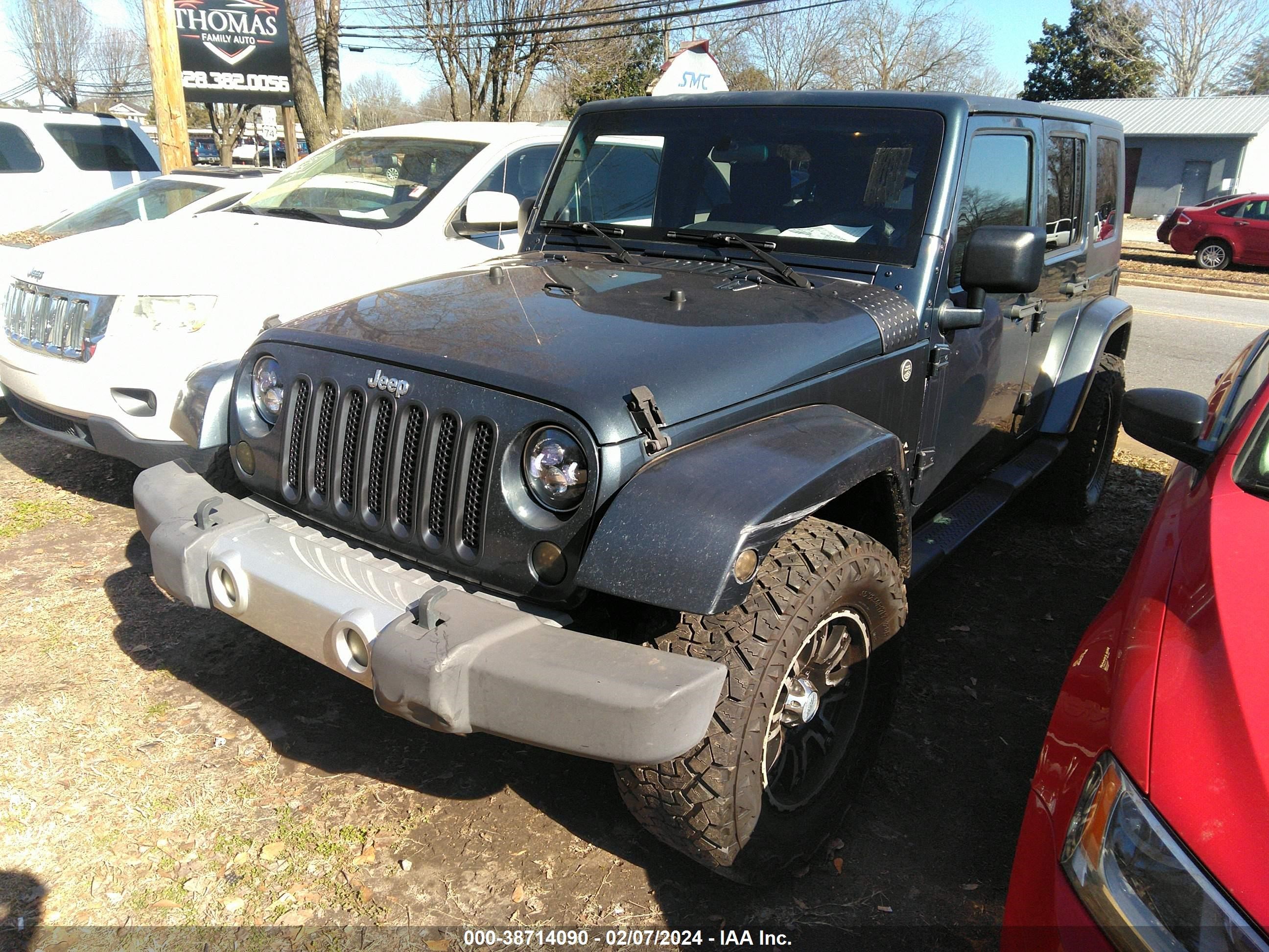 Photo 1 VIN: 1J4GA59148L585318 - JEEP WRANGLER 