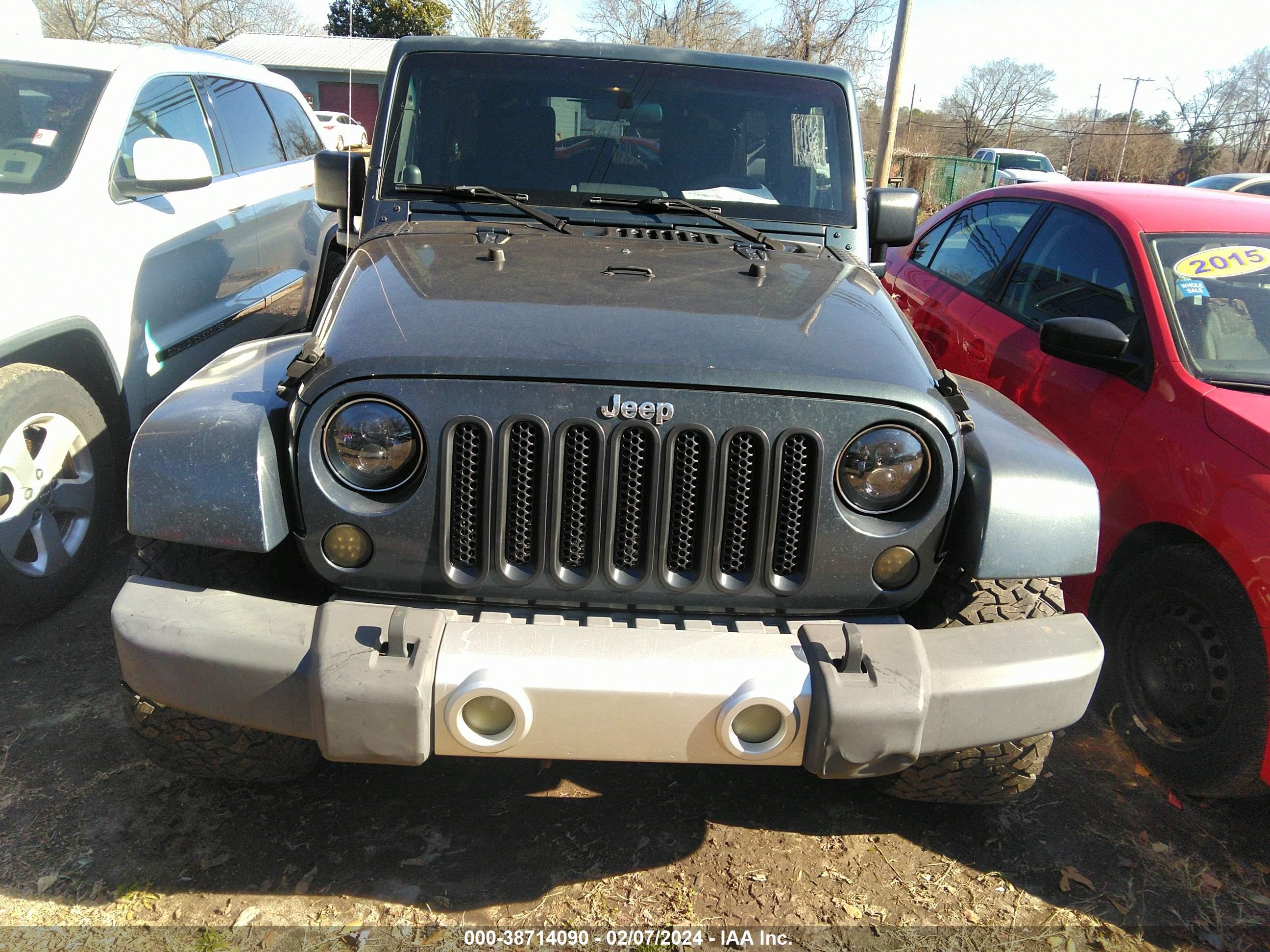 Photo 12 VIN: 1J4GA59148L585318 - JEEP WRANGLER 