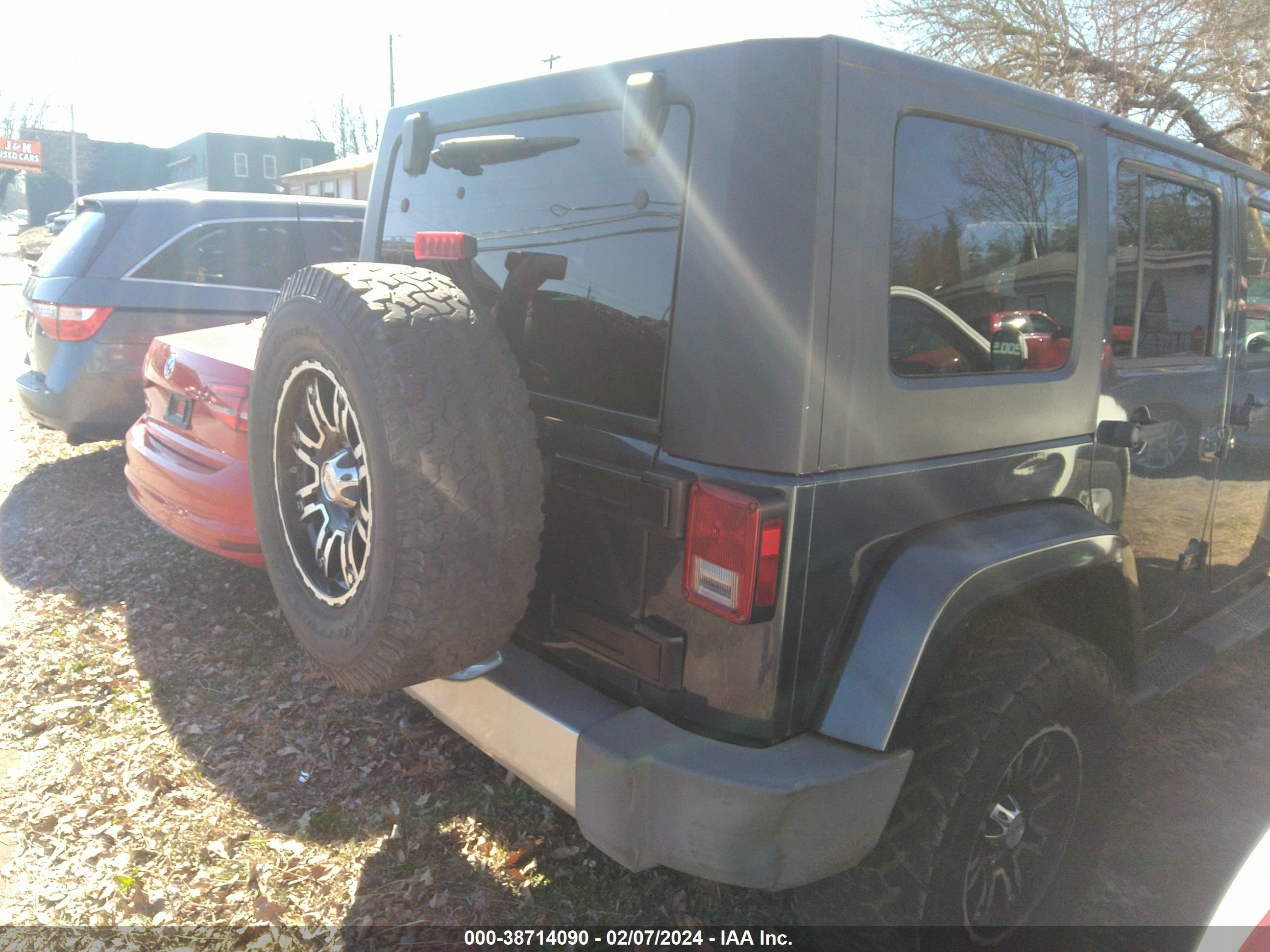 Photo 3 VIN: 1J4GA59148L585318 - JEEP WRANGLER 