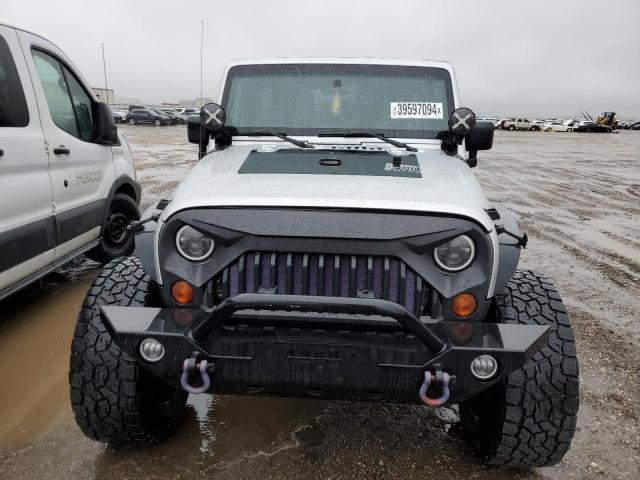 Photo 4 VIN: 1J4GA59148L604319 - JEEP WRANGLER 