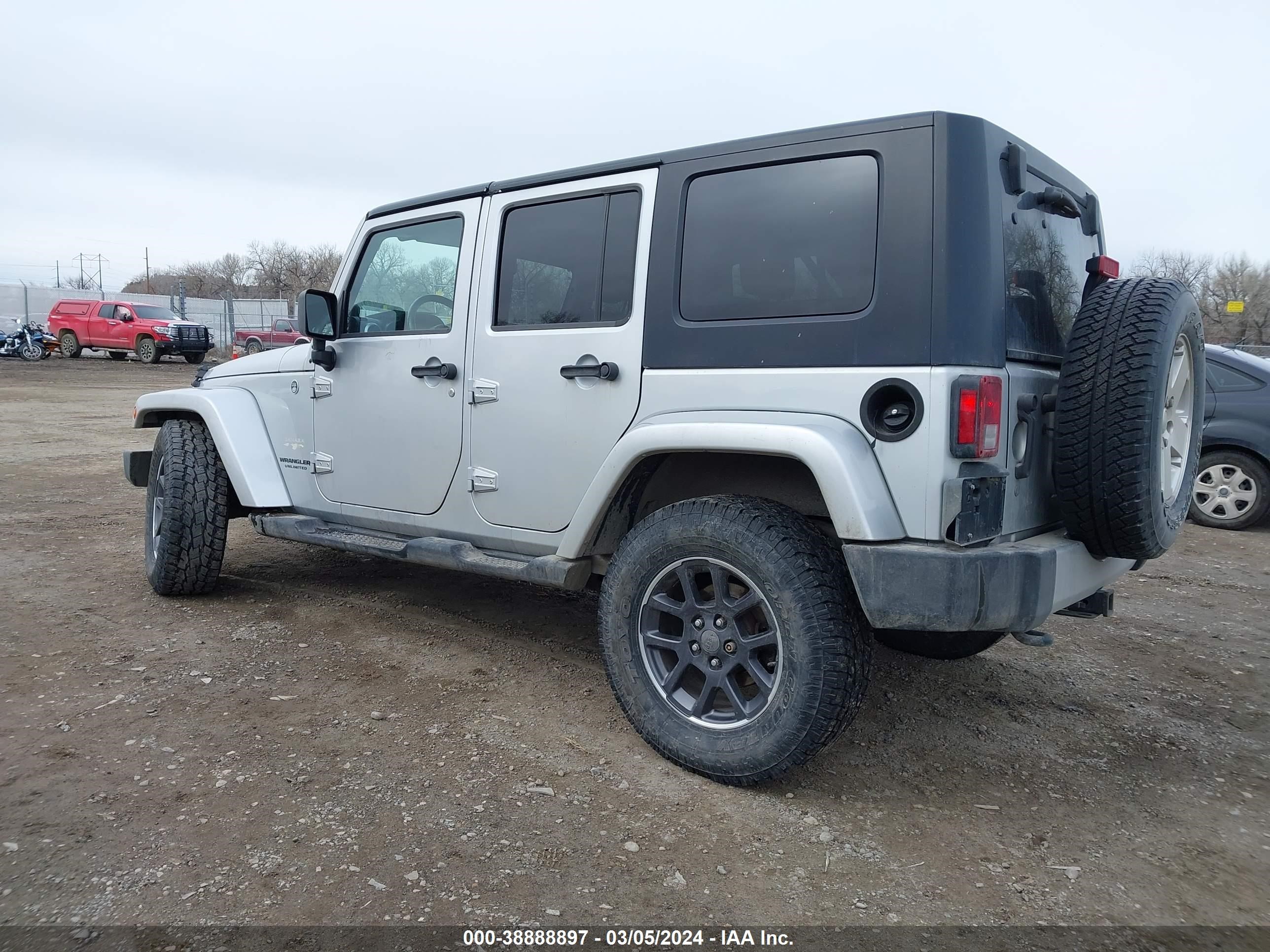 Photo 2 VIN: 1J4GA59149L769207 - JEEP WRANGLER 