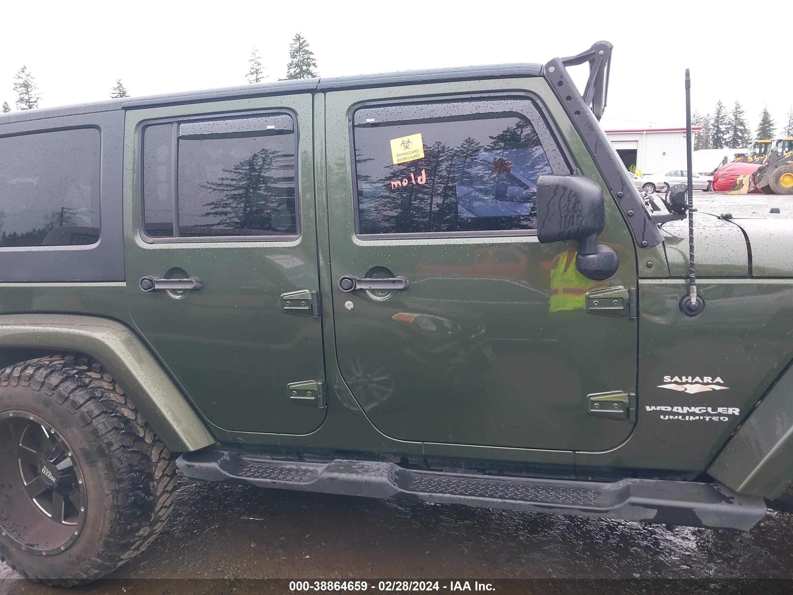 Photo 13 VIN: 1J4GA59188L596726 - JEEP WRANGLER 