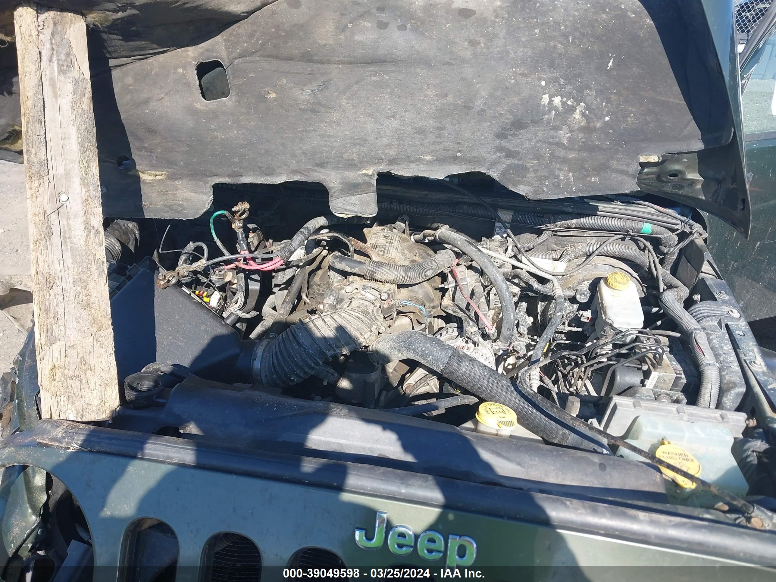 Photo 9 VIN: 1J4GA59197L158893 - JEEP WRANGLER 