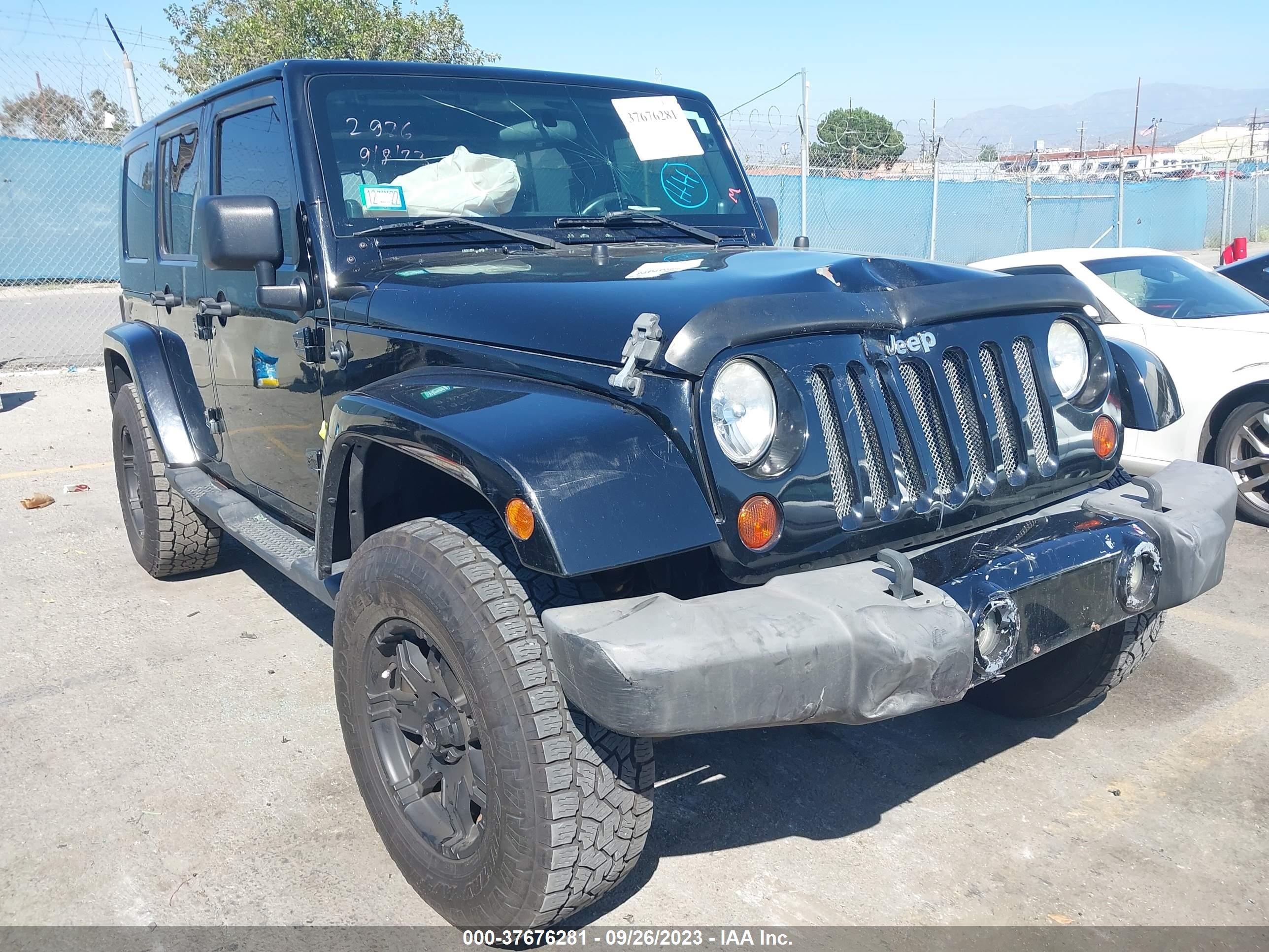 Photo 0 VIN: 1J4GA591X8L638300 - JEEP WRANGLER 