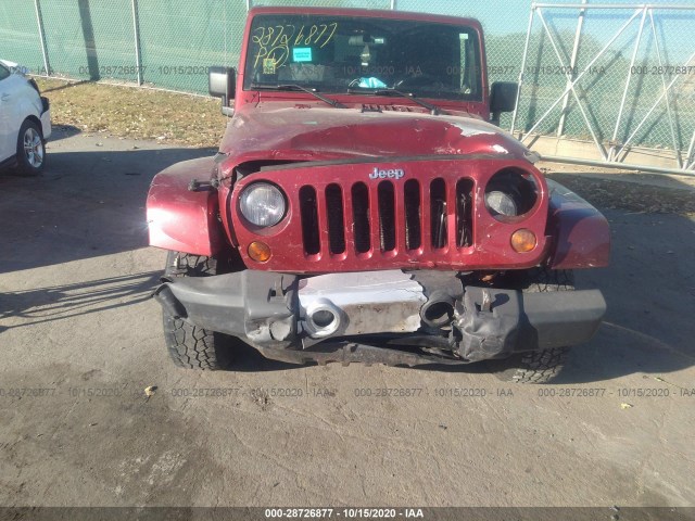 Photo 5 VIN: 1J4GA5D12BL524872 - JEEP WRANGLER 