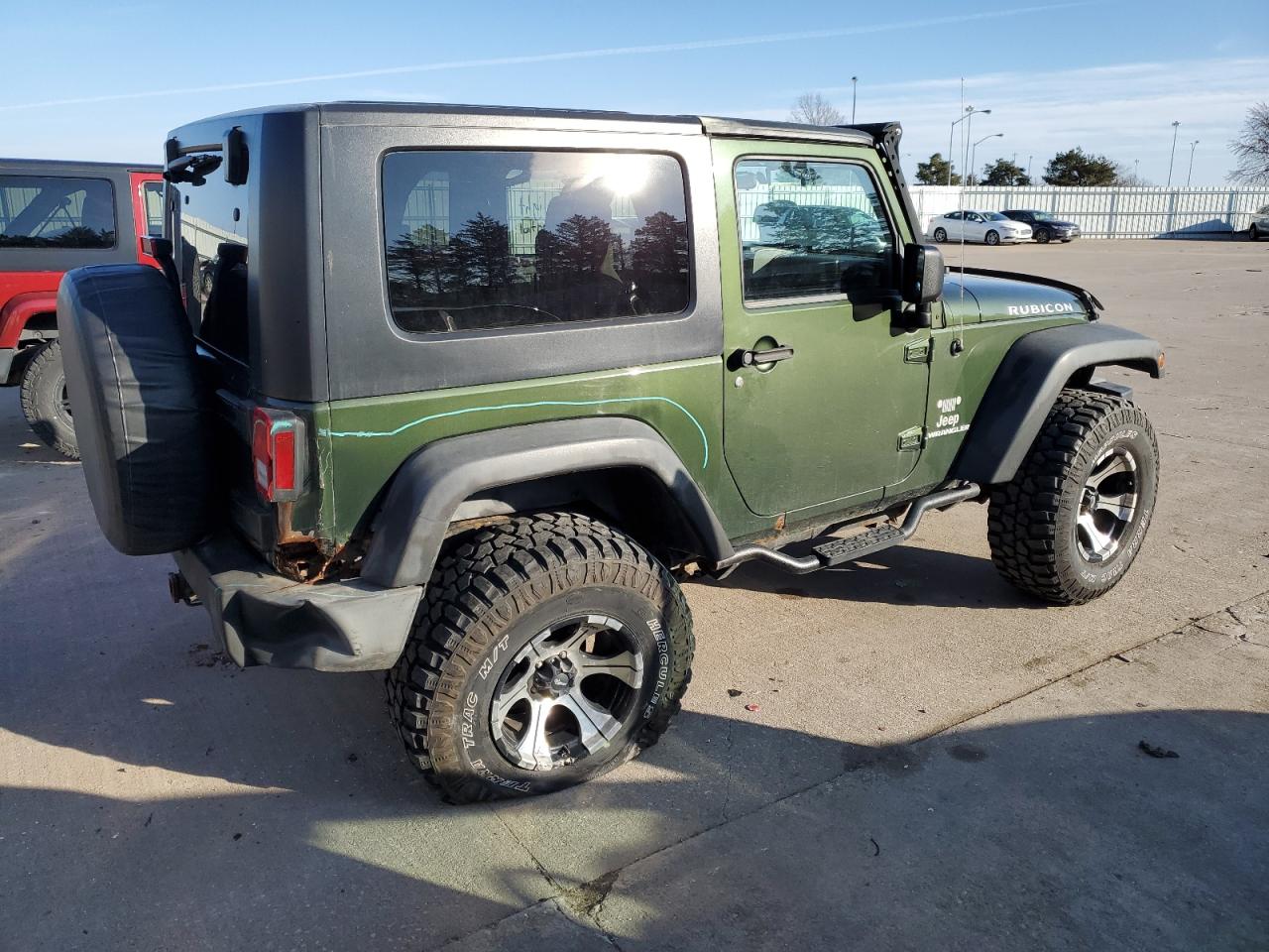 Photo 2 VIN: 1J4GA64117L137680 - JEEP WRANGLER 