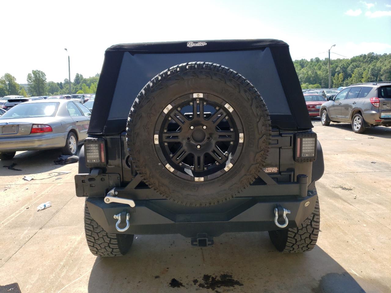 Photo 5 VIN: 1J4GA64179L703375 - JEEP WRANGLER 