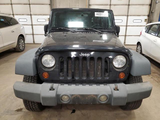 Photo 4 VIN: 1J4GA64189L706852 - JEEP WRANGLER 