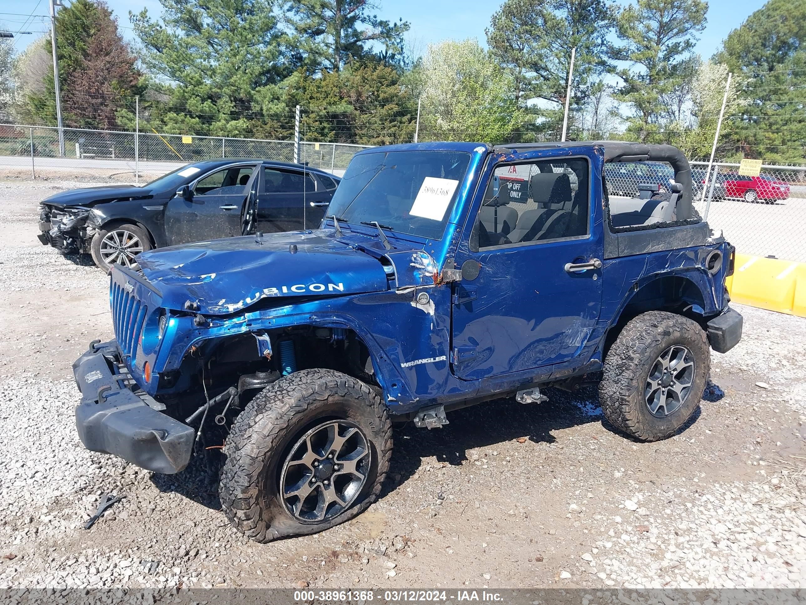 Photo 5 VIN: 1J4GA641X9L723569 - JEEP WRANGLER 