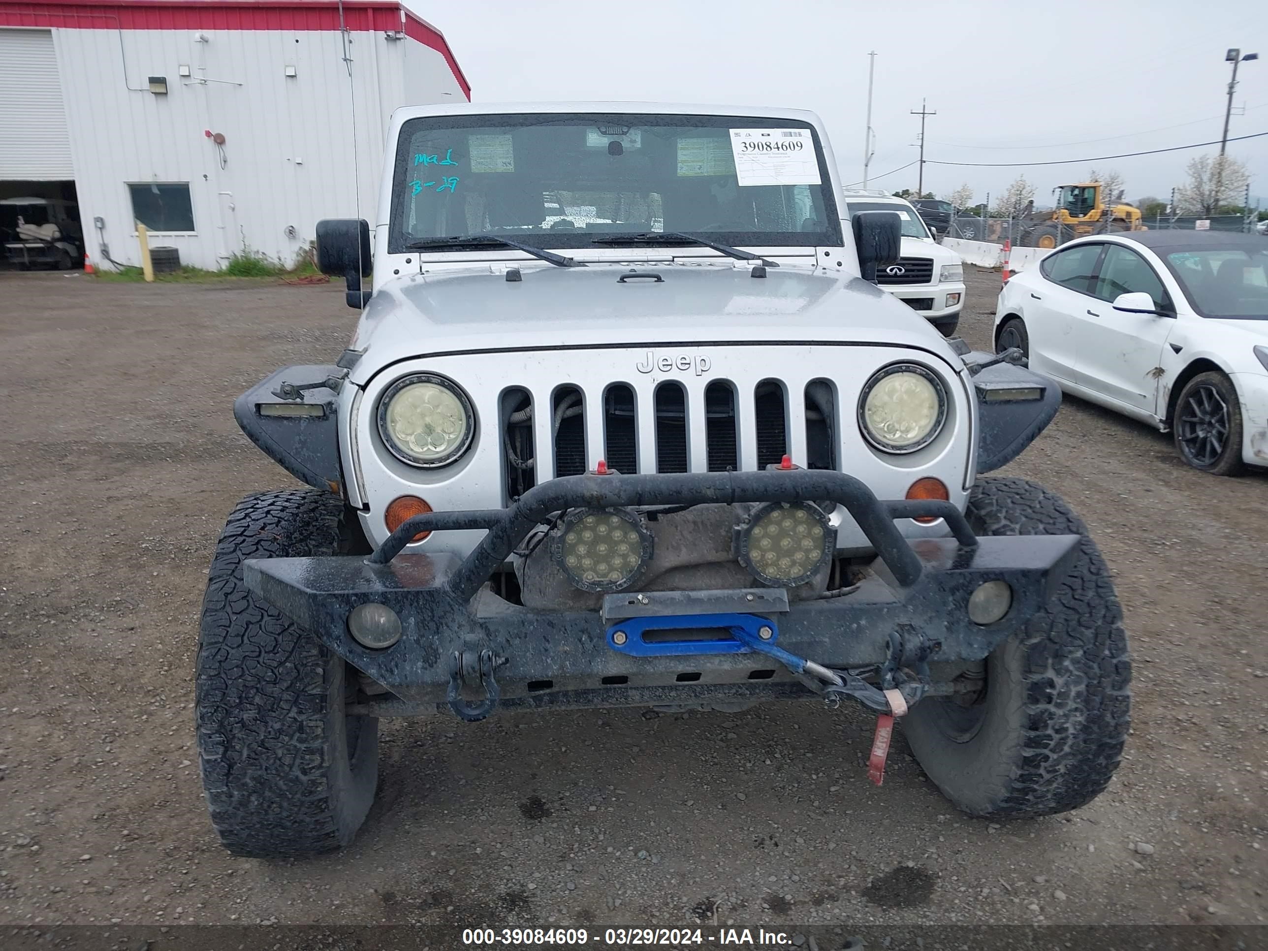 Photo 12 VIN: 1J4GA69108L643950 - JEEP WRANGLER 