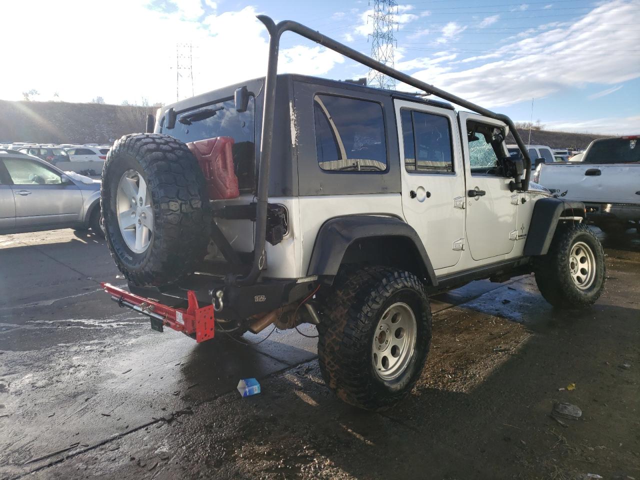 Photo 2 VIN: 1J4GA69109L745069 - JEEP WRANGLER 