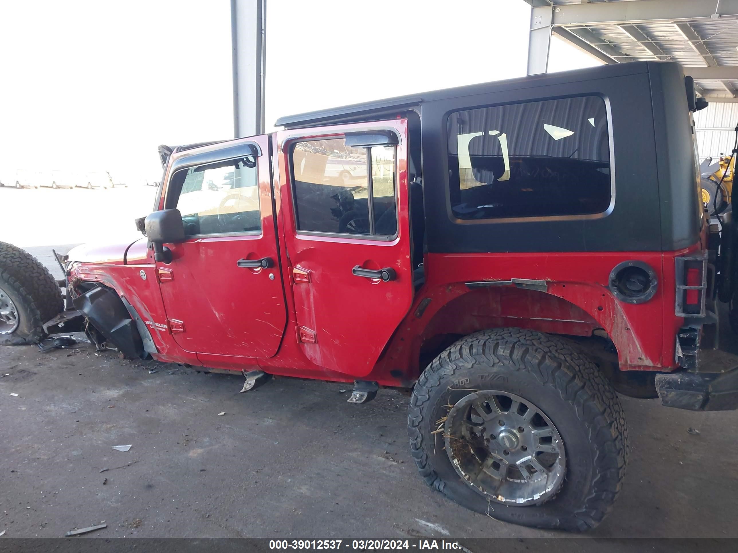 Photo 13 VIN: 1J4GA69117L147313 - JEEP WRANGLER 