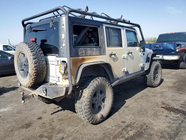 Photo 2 VIN: 1J4GA69119L759935 - JEEP WRANGLER 