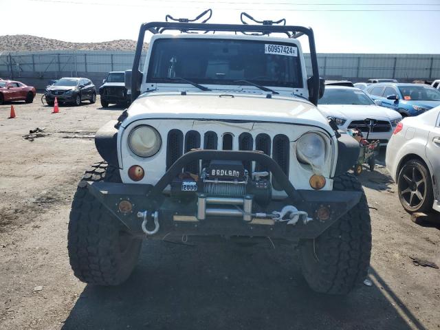 Photo 4 VIN: 1J4GA69119L759935 - JEEP WRANGLER 