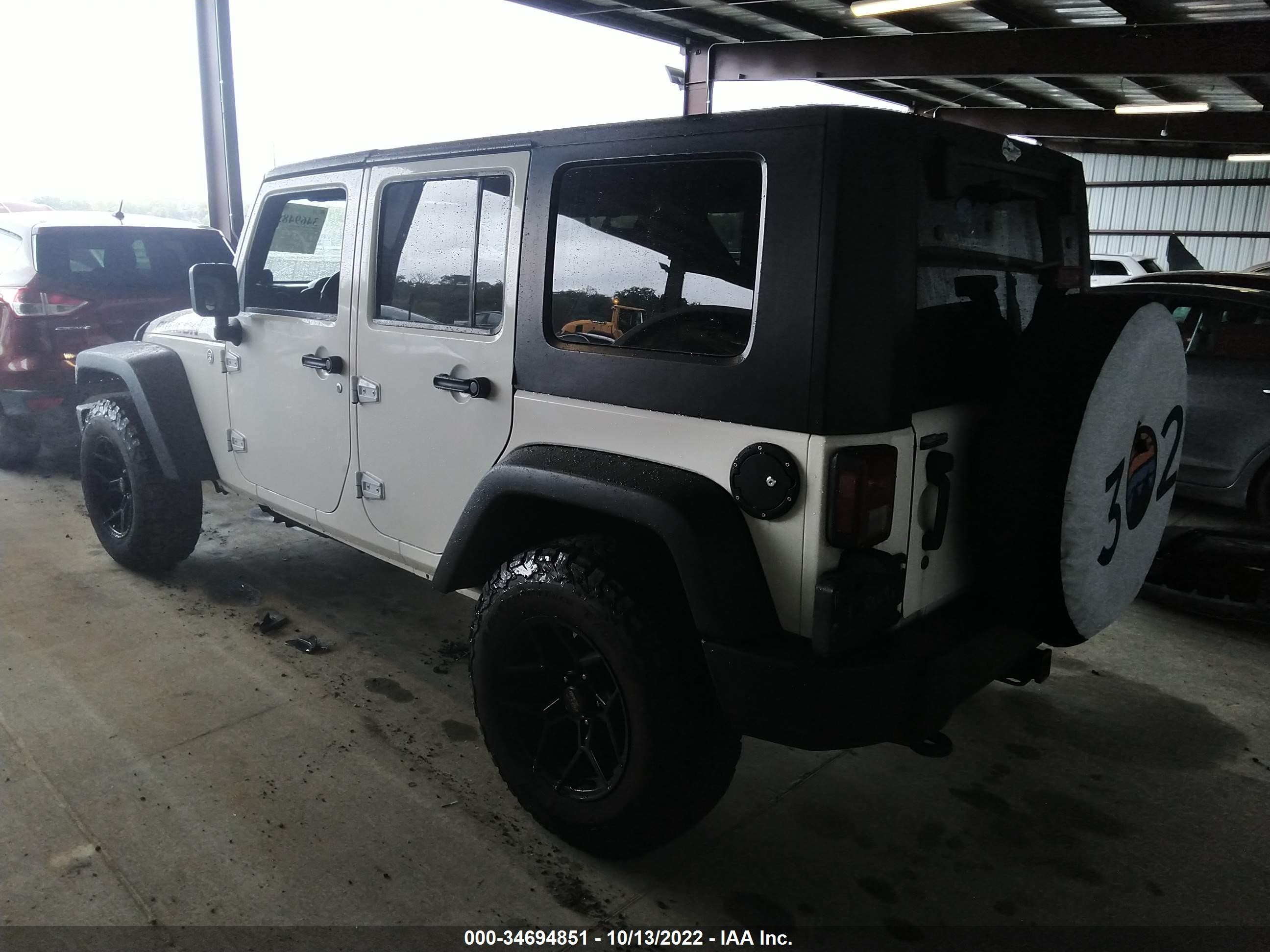 Photo 2 VIN: 1J4GA69169L743195 - JEEP WRANGLER 