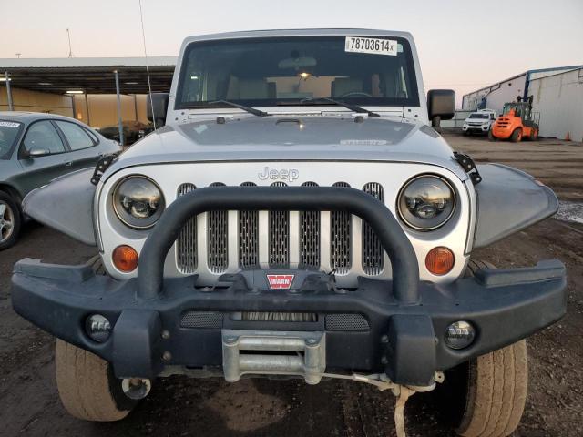 Photo 4 VIN: 1J4GA69199L711440 - JEEP WRANGLER U 