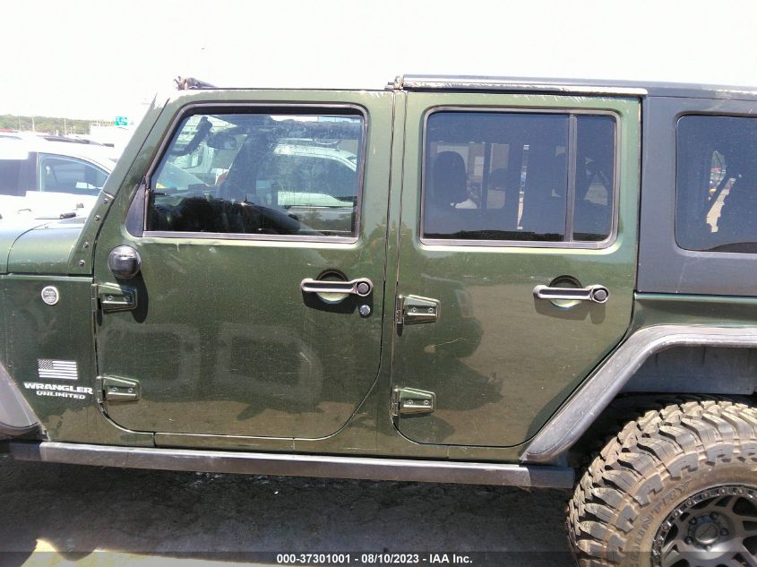 Photo 14 VIN: 1J4GA691X8L597592 - JEEP WRANGLER 