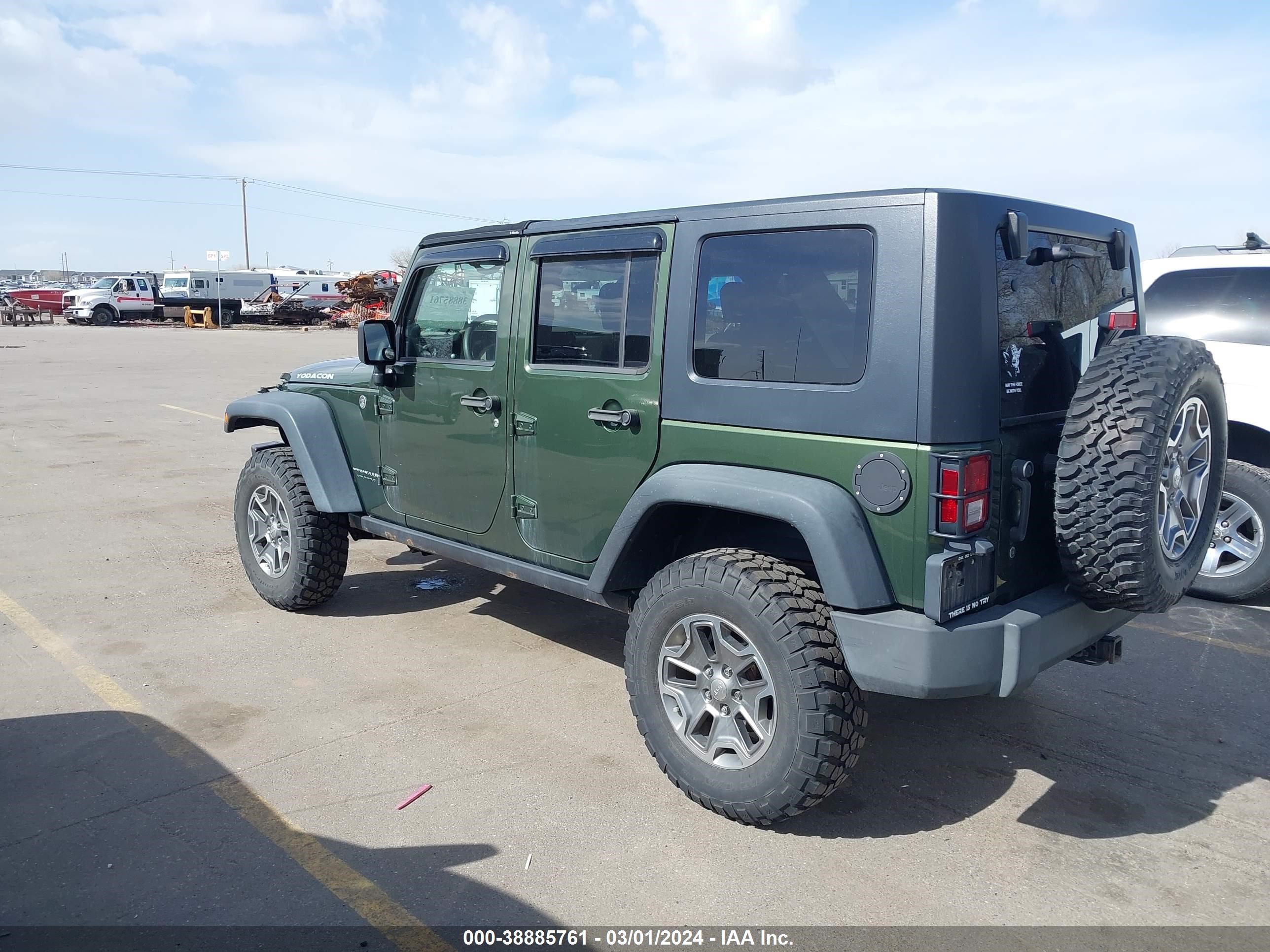 Photo 2 VIN: 1J4GA691X8L611247 - JEEP WRANGLER 