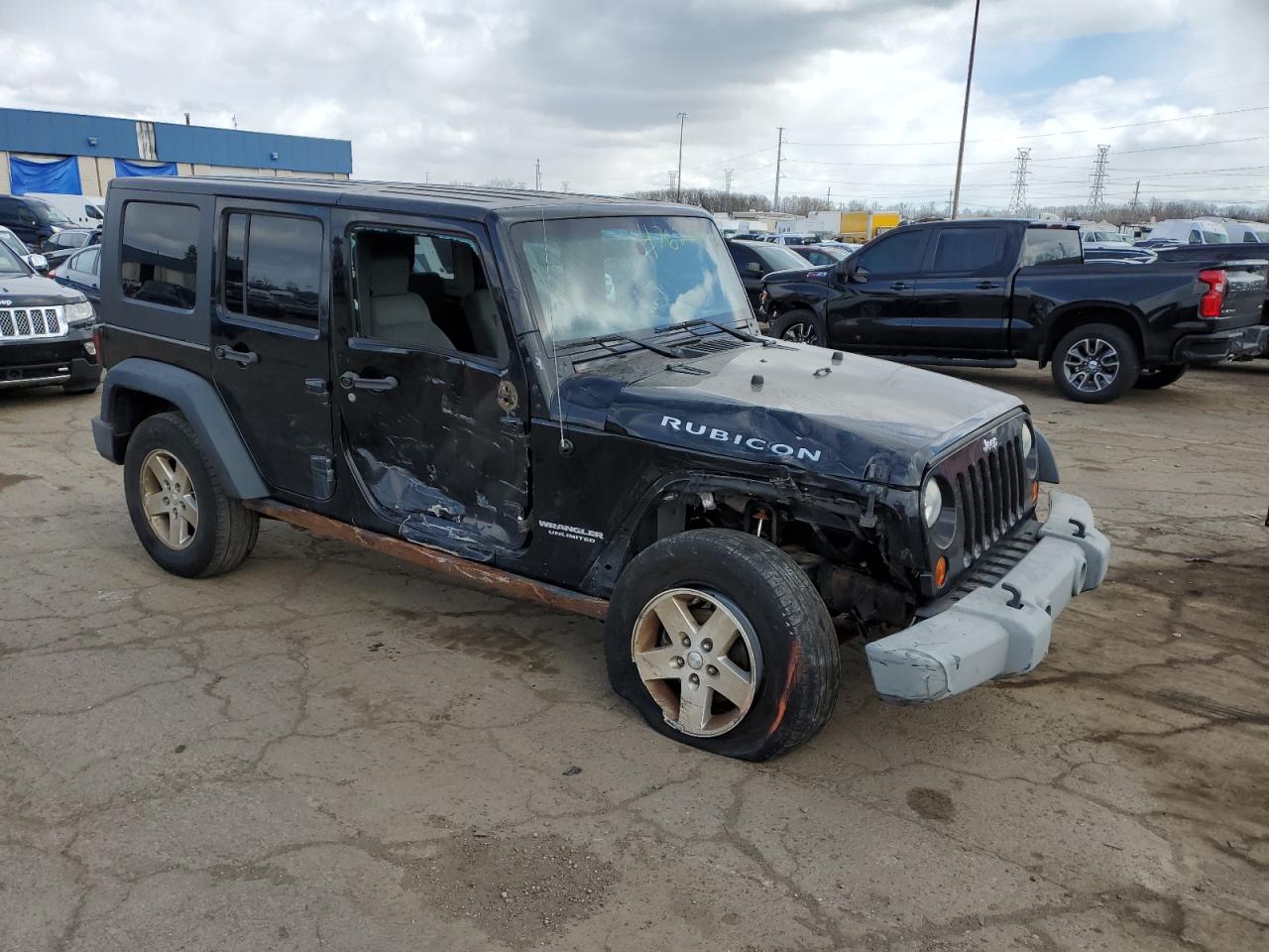 Photo 3 VIN: 1J4GA691X8L637010 - JEEP WRANGLER 