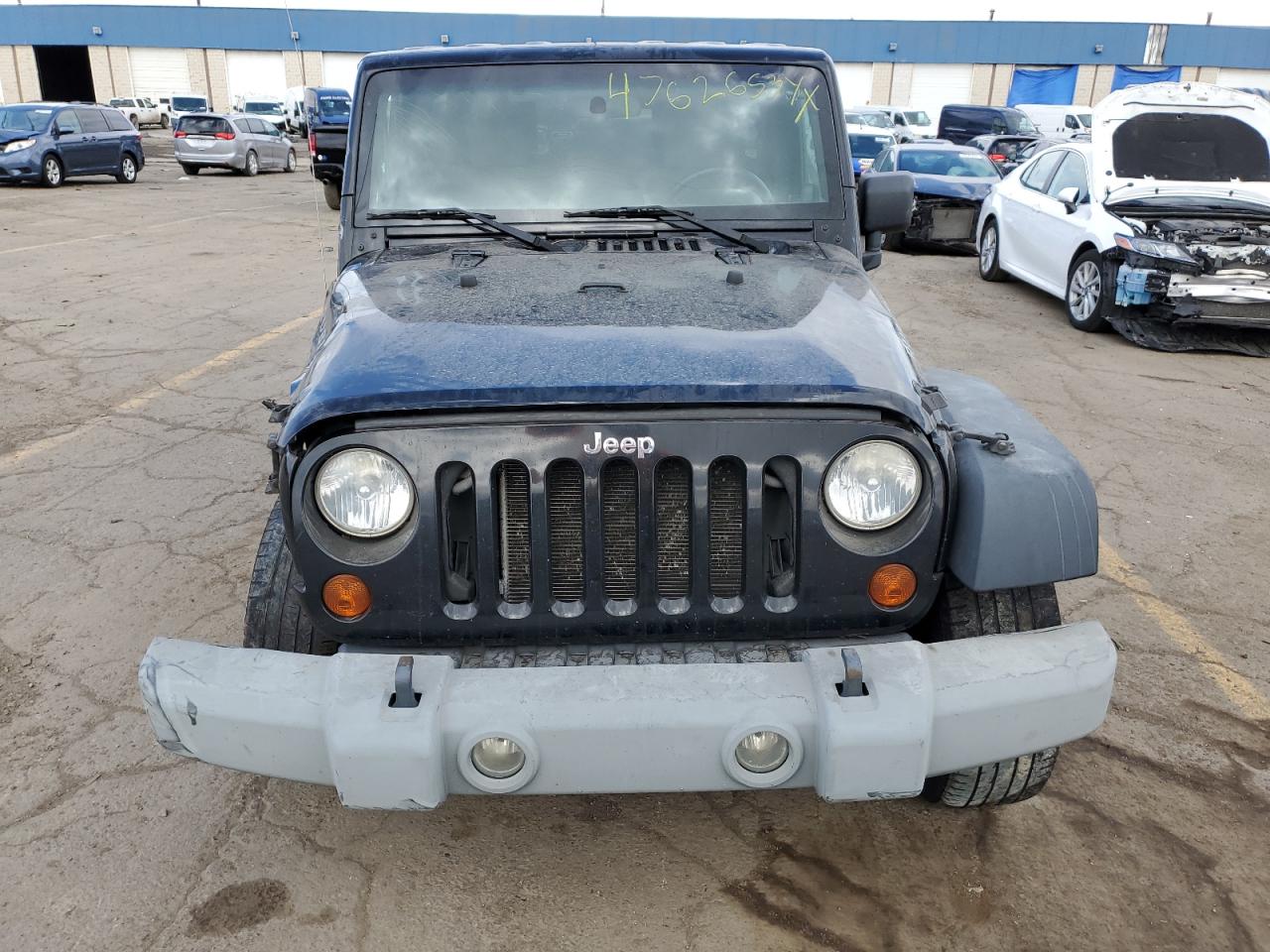 Photo 4 VIN: 1J4GA691X8L637010 - JEEP WRANGLER 