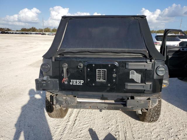 Photo 5 VIN: 1J4GB39118L596598 - JEEP WRANGLER U 