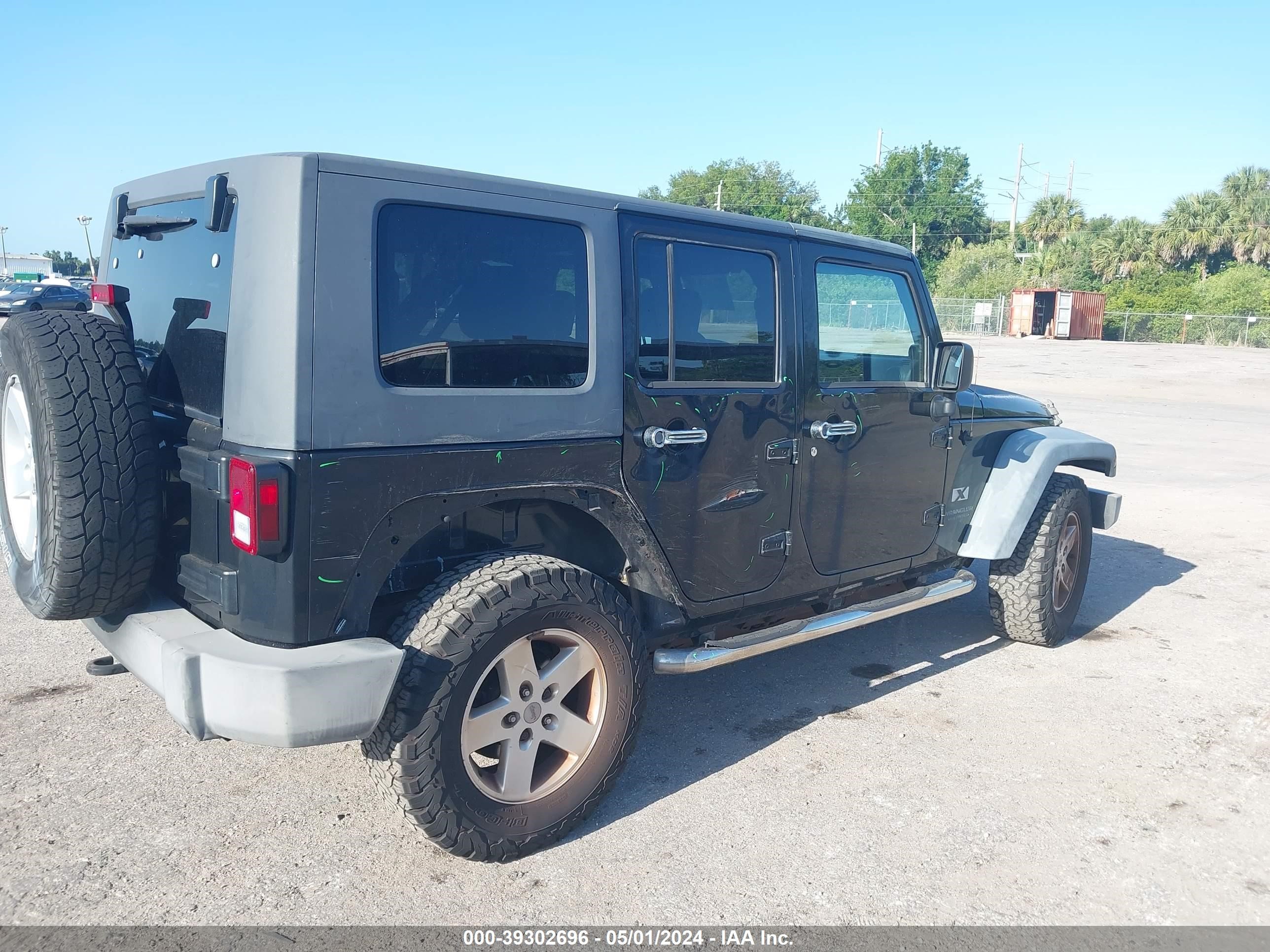 Photo 3 VIN: 1J4GB39147L224591 - JEEP WRANGLER 