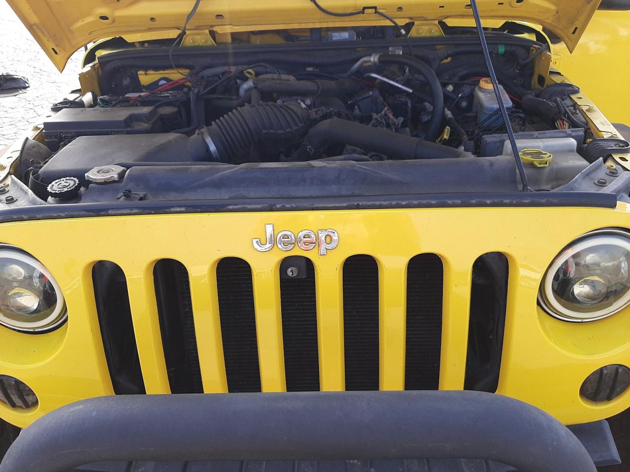 Photo 10 VIN: 1J4GB39159L753857 - JEEP WRANGLER 