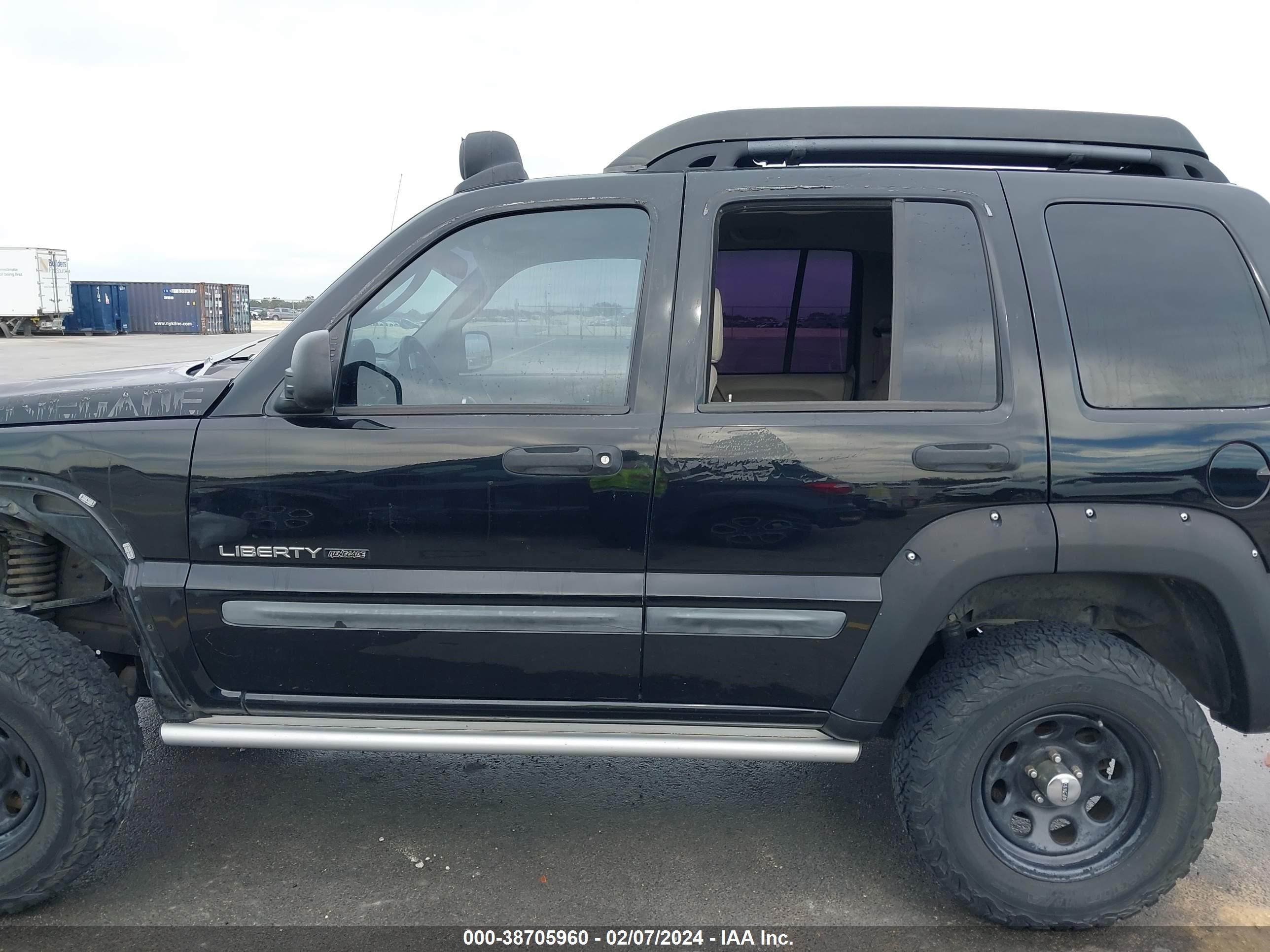 Photo 14 VIN: 1J4GK38K84W224002 - JEEP LIBERTY (NORTH AMERICA) 