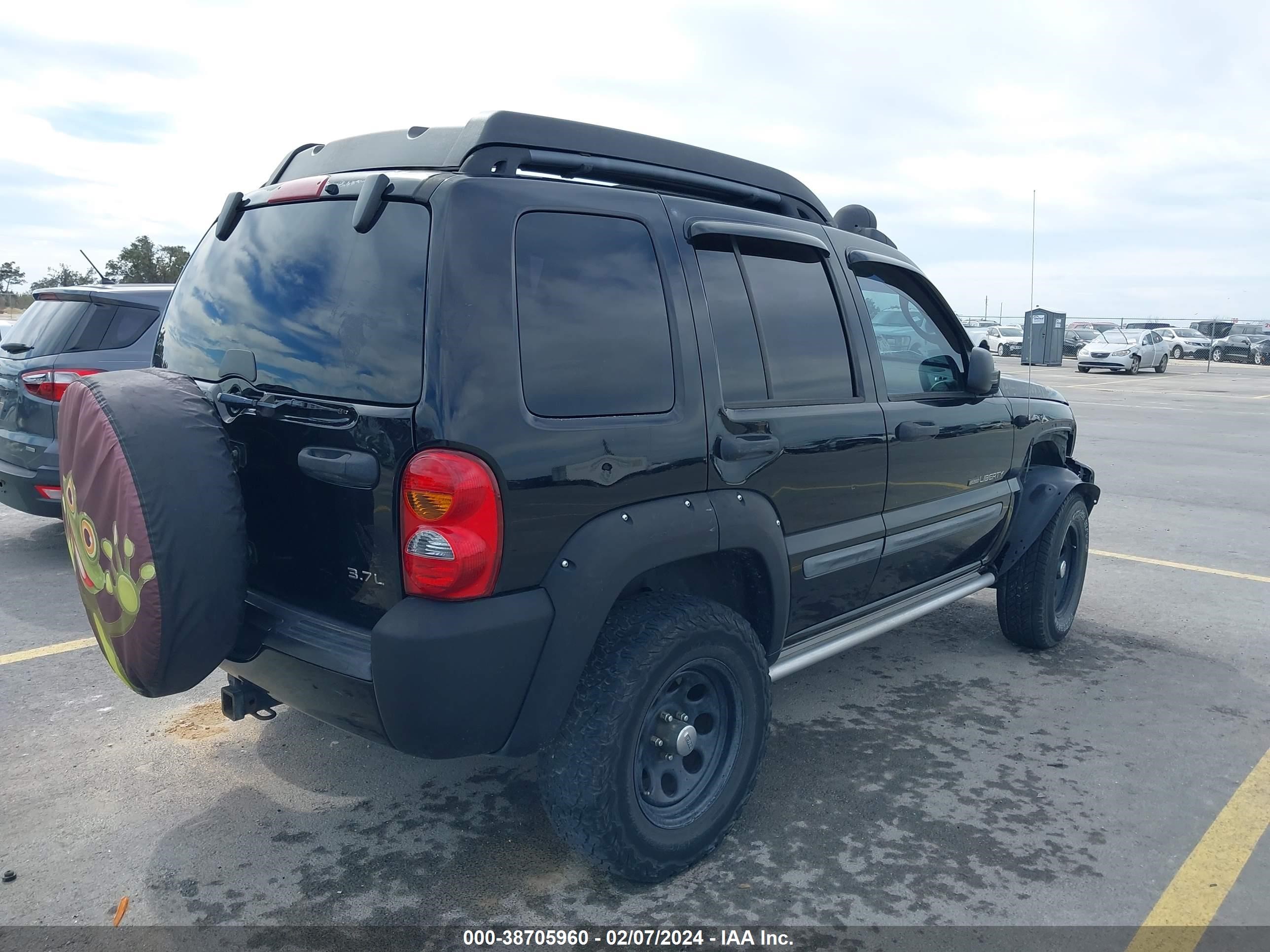 Photo 3 VIN: 1J4GK38K84W224002 - JEEP LIBERTY (NORTH AMERICA) 