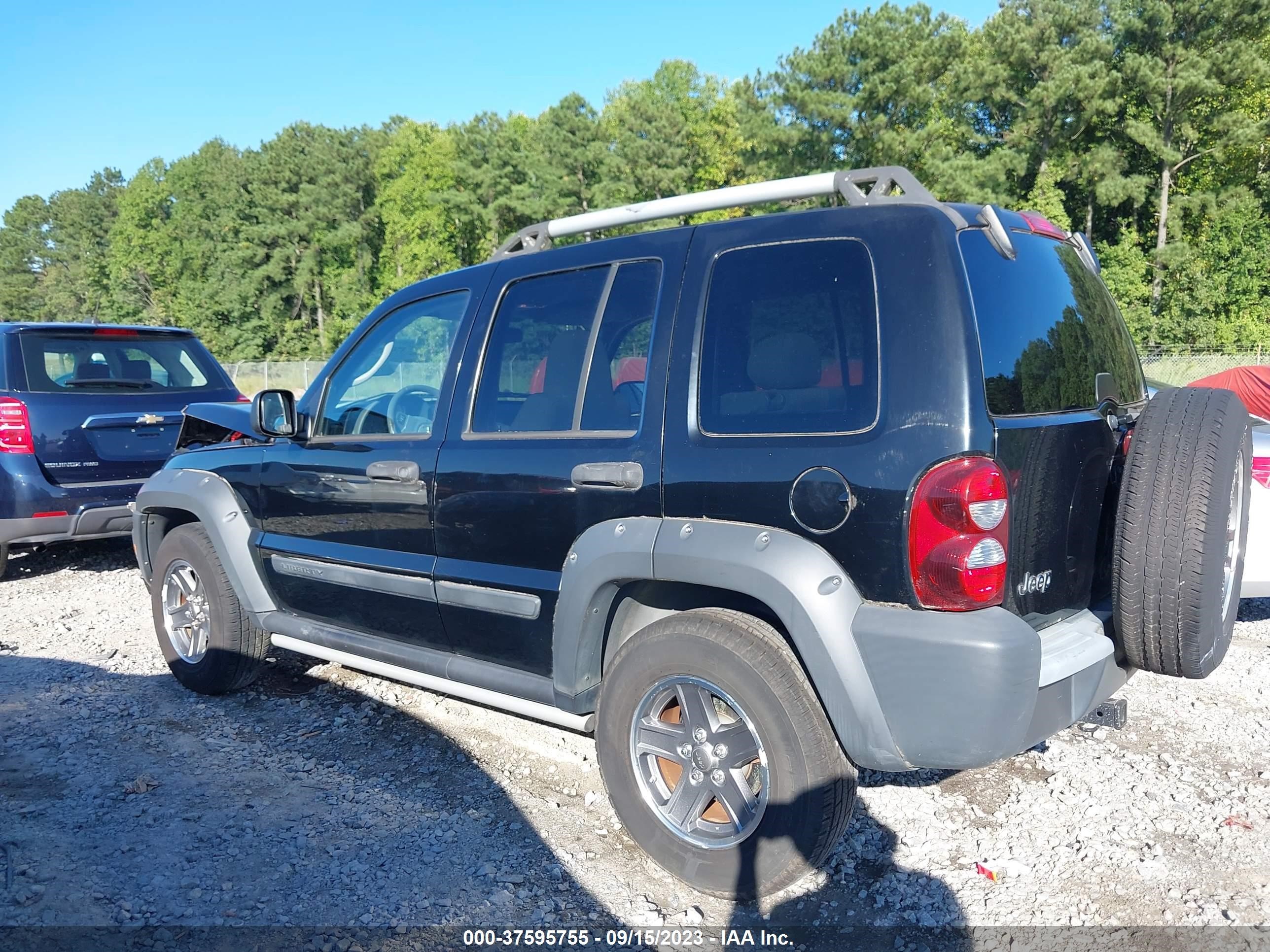 Photo 14 VIN: 1J4GK38K85W683192 - JEEP LIBERTY (NORTH AMERICA) 