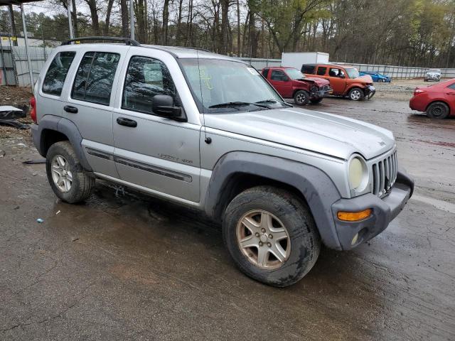 Photo 3 VIN: 1J4GK48K02W124494 - JEEP LIBERTY 