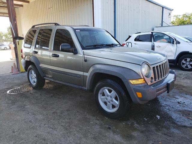 Photo 3 VIN: 1J4GK48K17W525138 - JEEP LIBERTY 