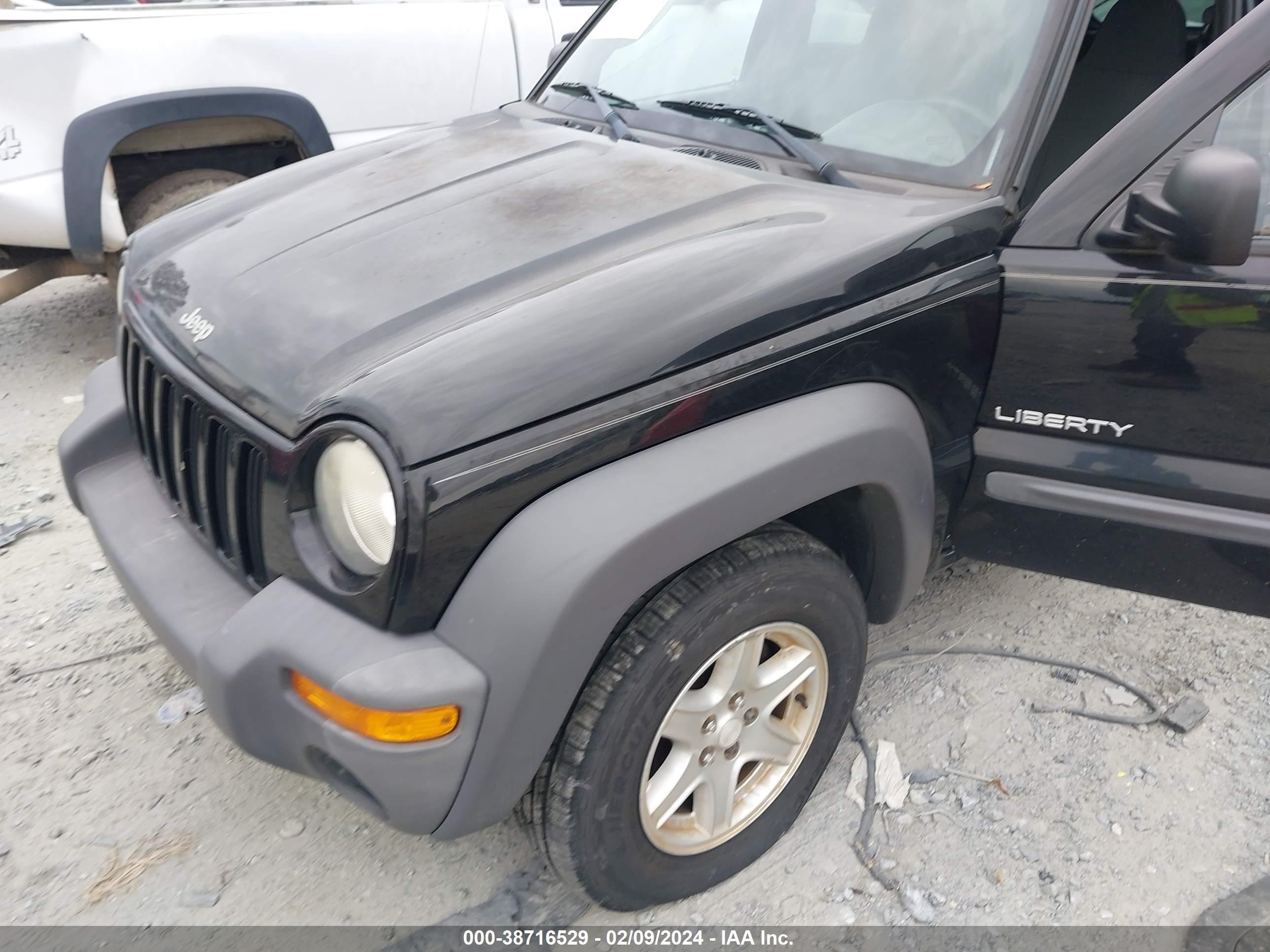 Photo 5 VIN: 1J4GK48K24W107490 - JEEP LIBERTY (NORTH AMERICA) 