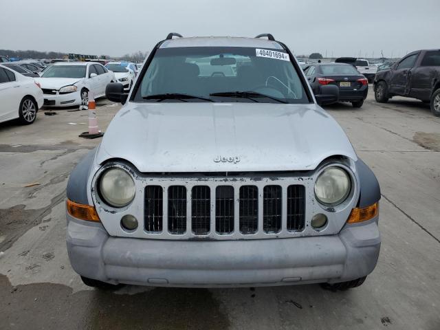 Photo 4 VIN: 1J4GK48K45W510484 - JEEP LIBERTY 