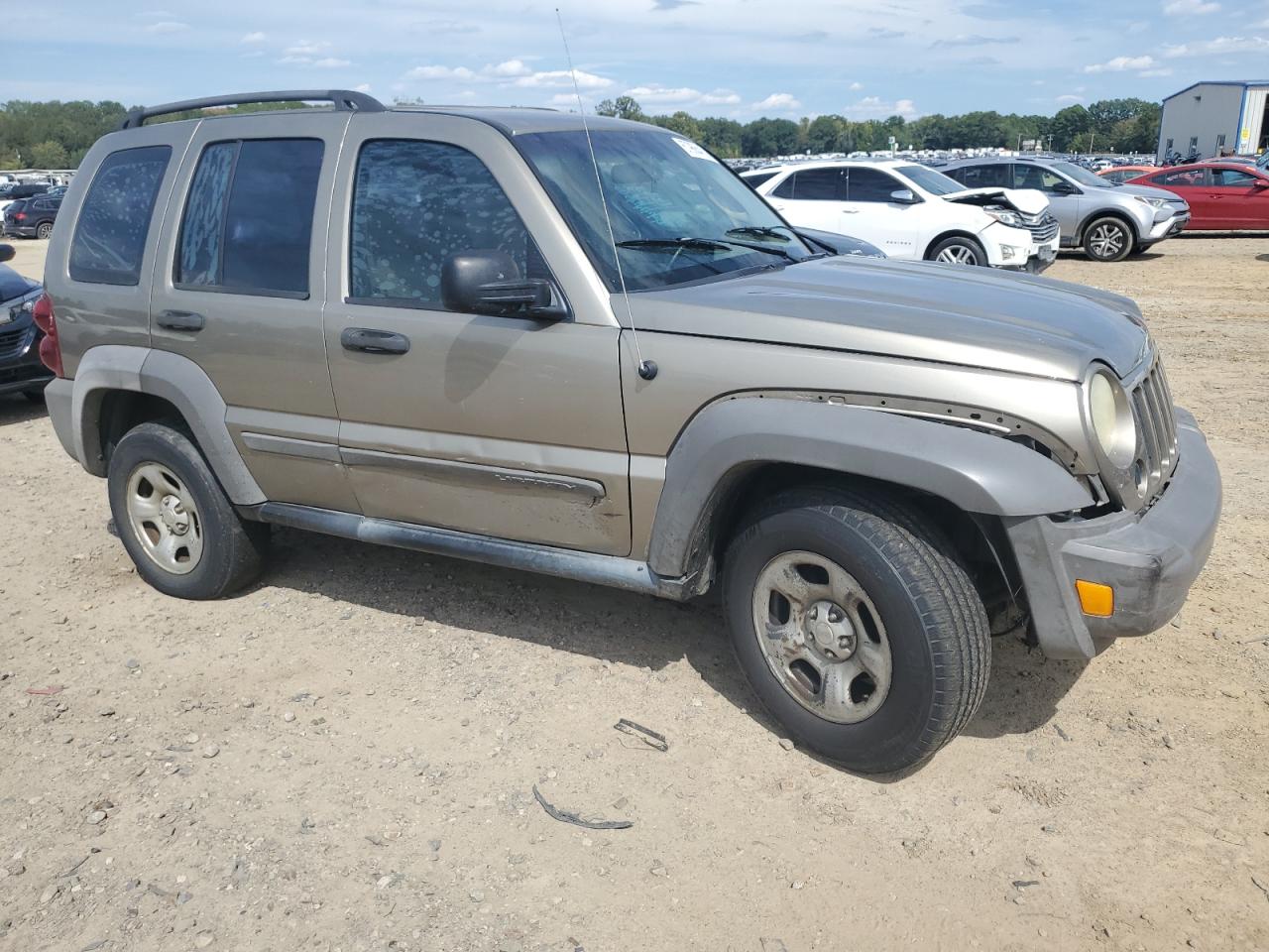 Photo 3 VIN: 1J4GK48K47W507653 - JEEP LIBERTY (NORTH AMERICA) 