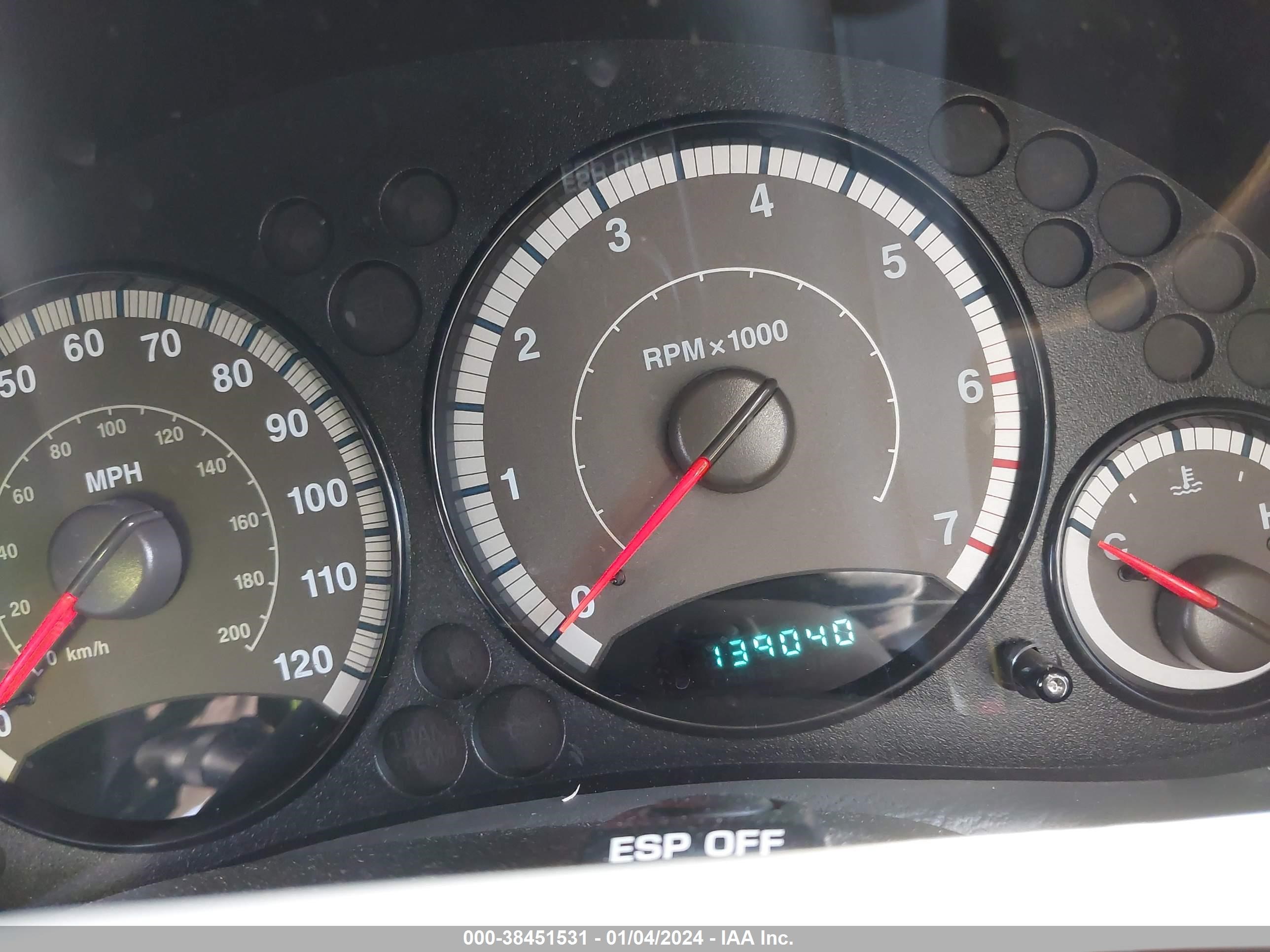 Photo 6 VIN: 1J4GK48K67W703867 - JEEP LIBERTY (NORTH AMERICA) 