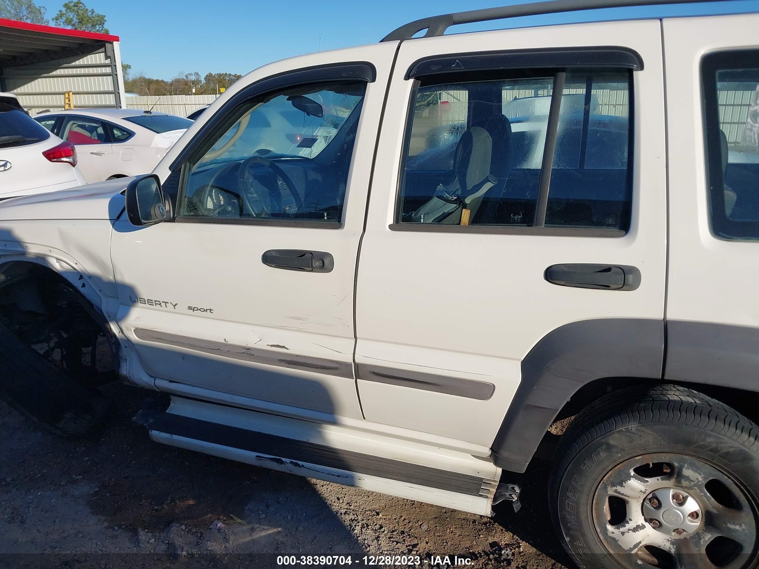 Photo 13 VIN: 1J4GK48K73W512808 - JEEP LIBERTY (NORTH AMERICA) 