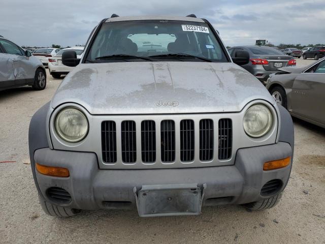 Photo 4 VIN: 1J4GK48K82W218431 - JEEP LIBERTY 