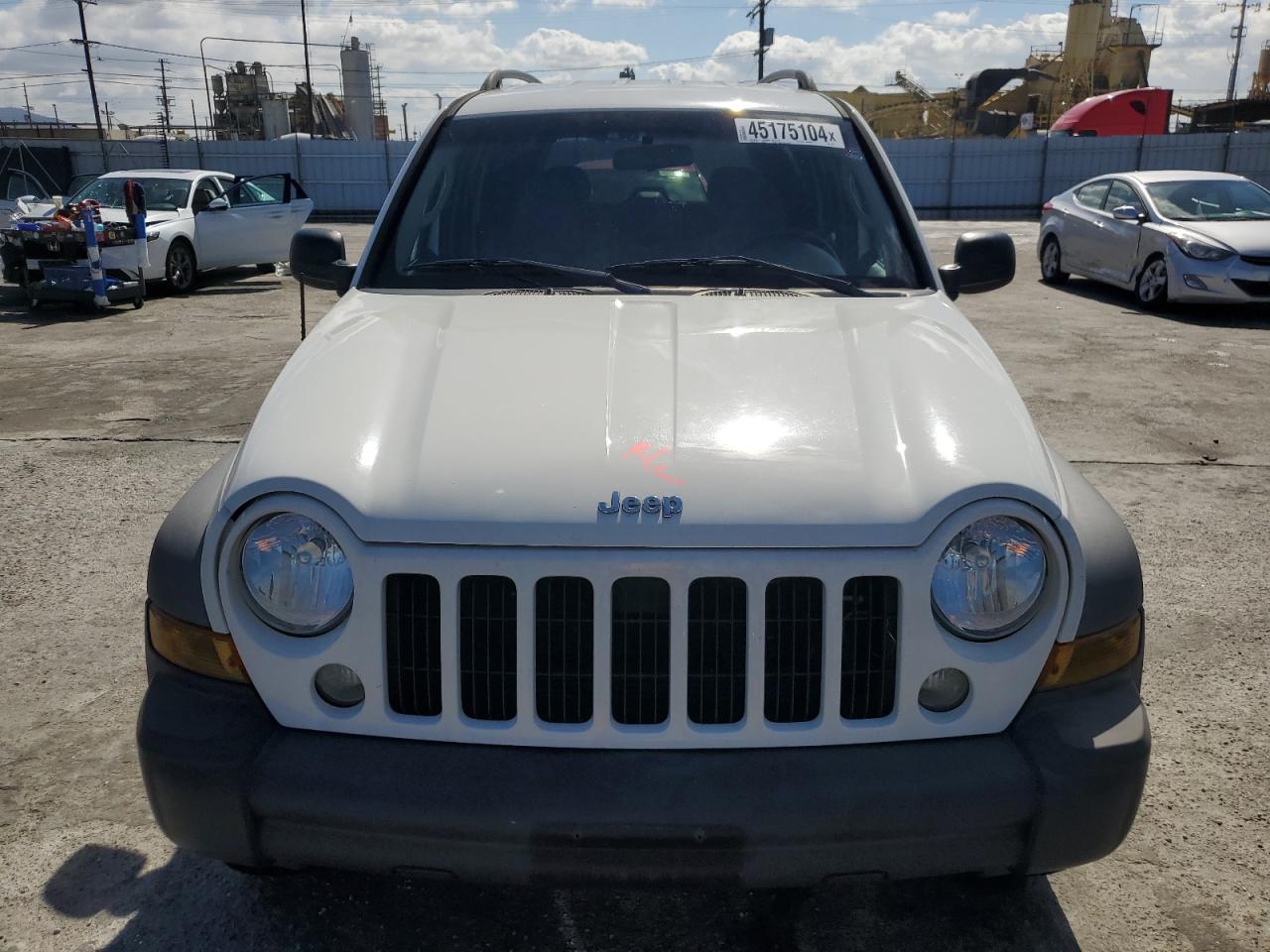 Photo 4 VIN: 1J4GK48K87W547671 - JEEP LIBERTY (NORTH AMERICA) 