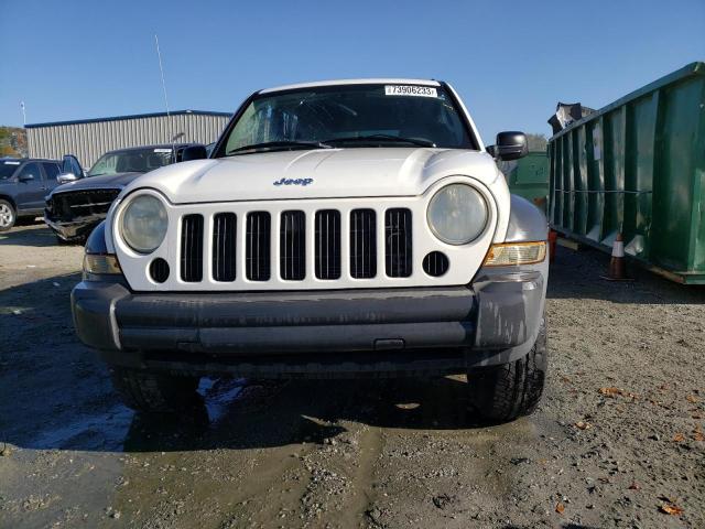 Photo 4 VIN: 1J4GK48K87W648726 - JEEP LIBERTY 