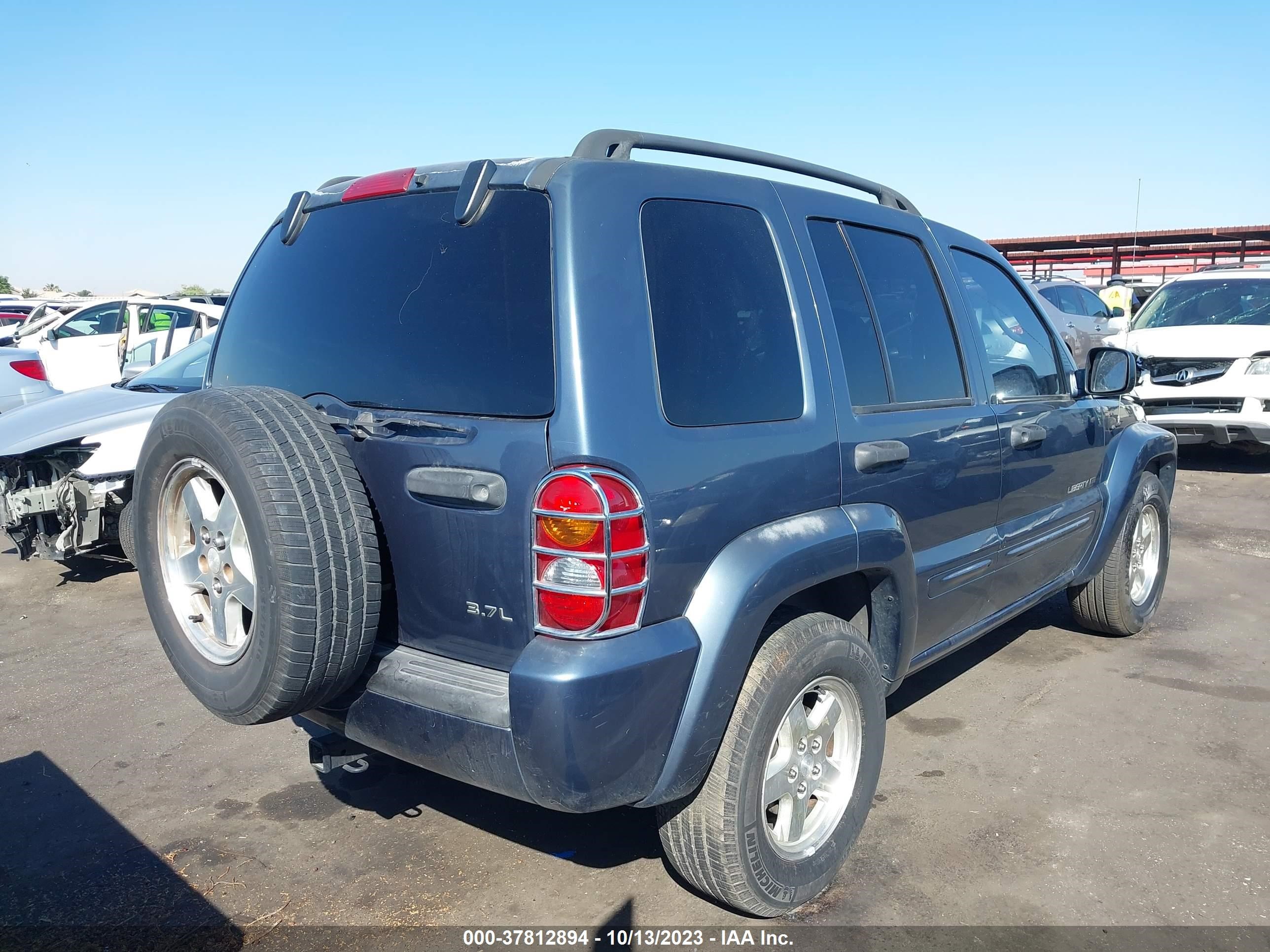 Photo 3 VIN: 1J4GK58K02W328864 - JEEP LIBERTY (NORTH AMERICA) 