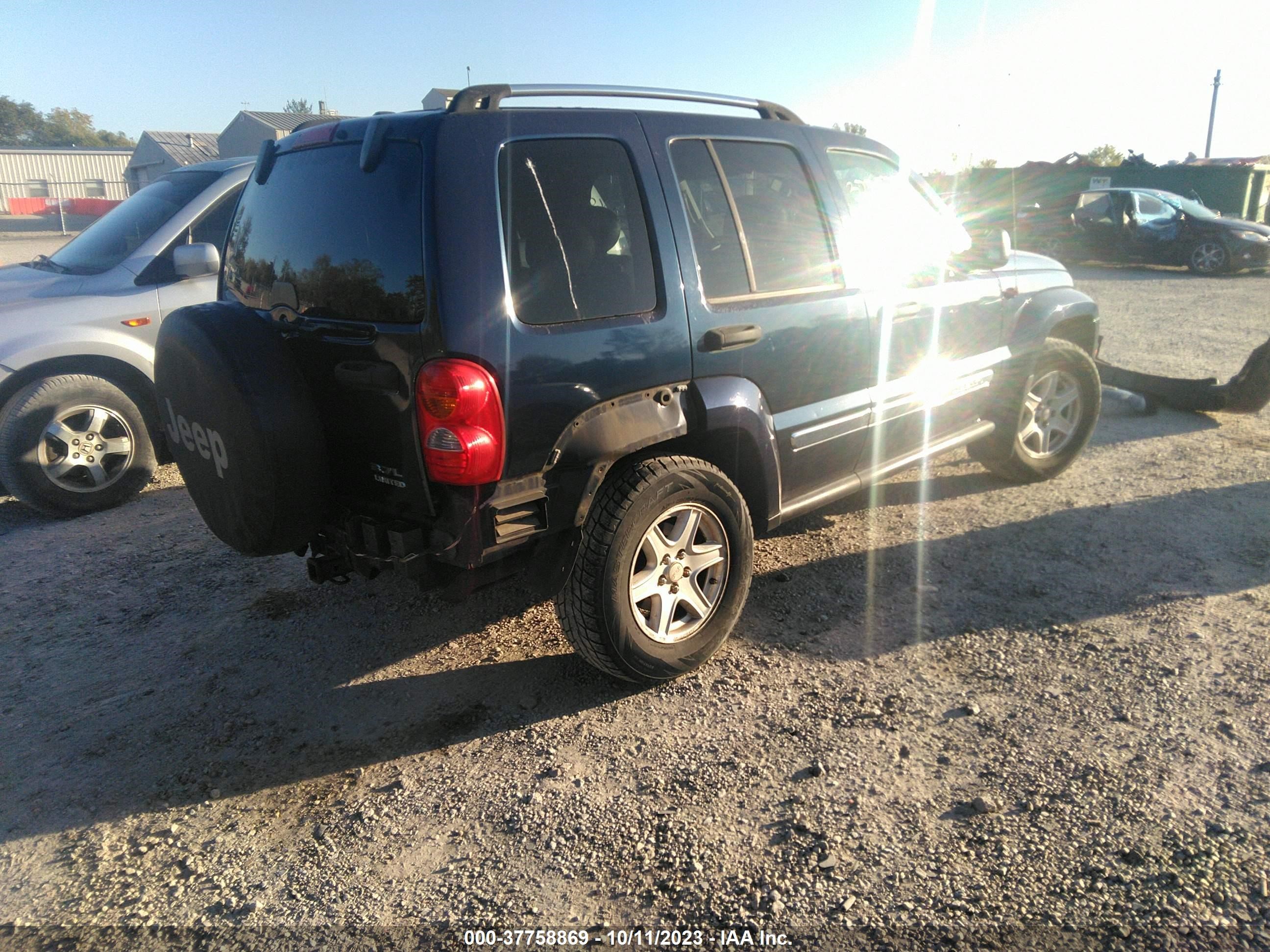 Photo 3 VIN: 1J4GK58K16W235681 - JEEP LIBERTY (NORTH AMERICA) 