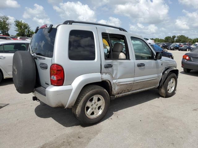 Photo 2 VIN: 1J4GK58K44W299467 - JEEP LIBERTY LI 