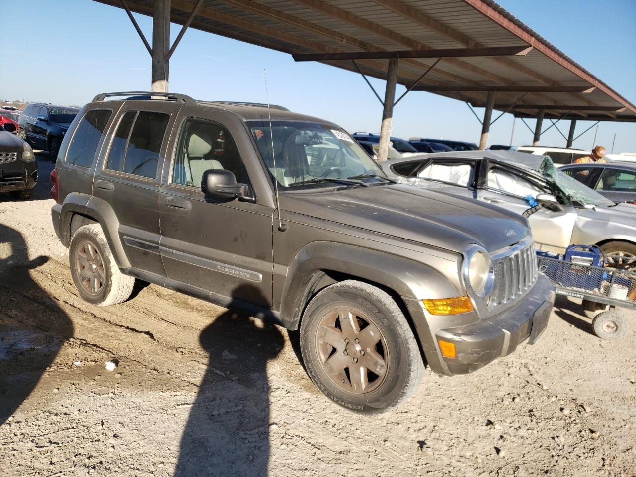 Photo 3 VIN: 1J4GK58K46W195595 - JEEP LIBERTY (NORTH AMERICA) 